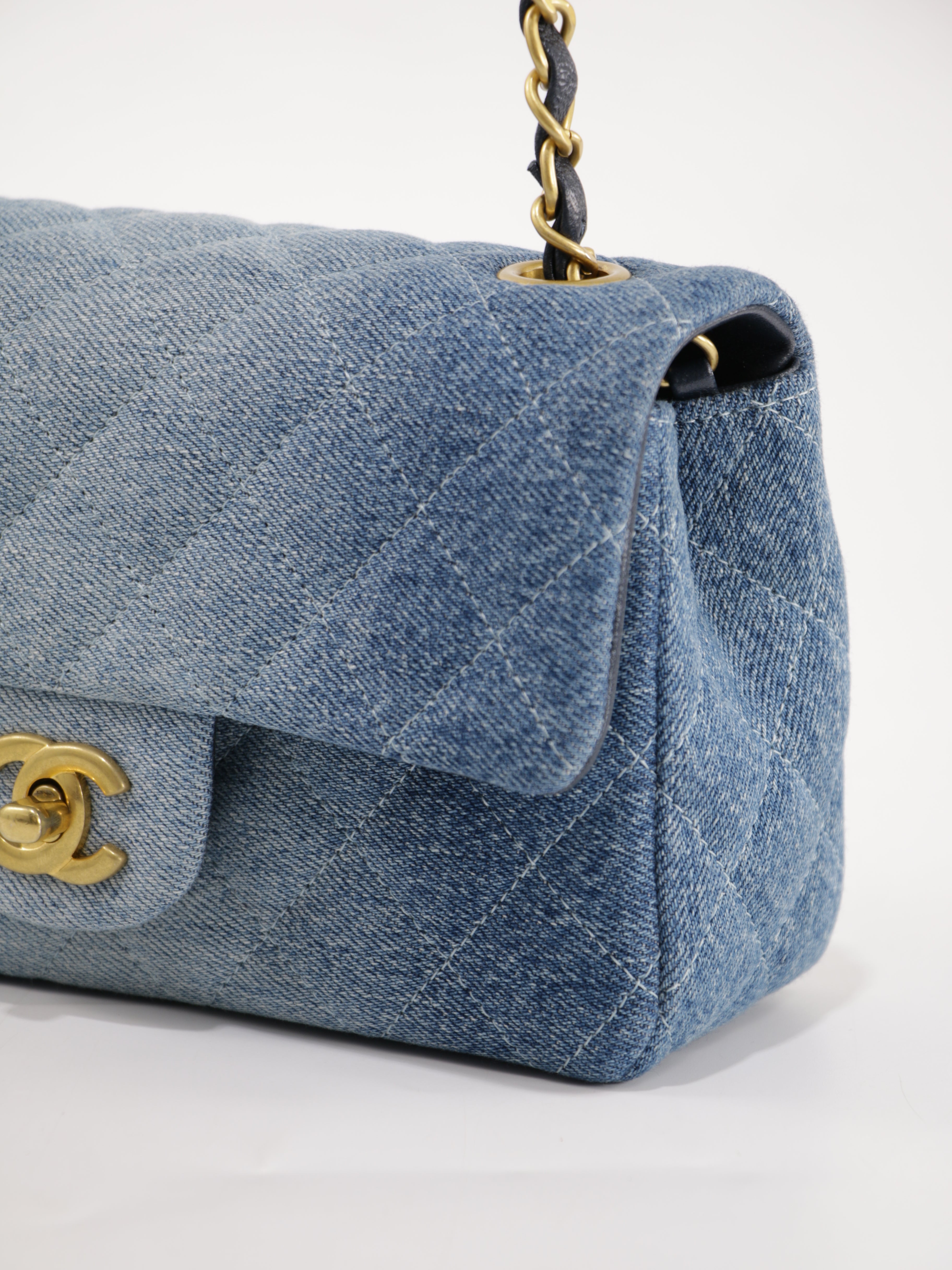 Mini Rectangular Flap