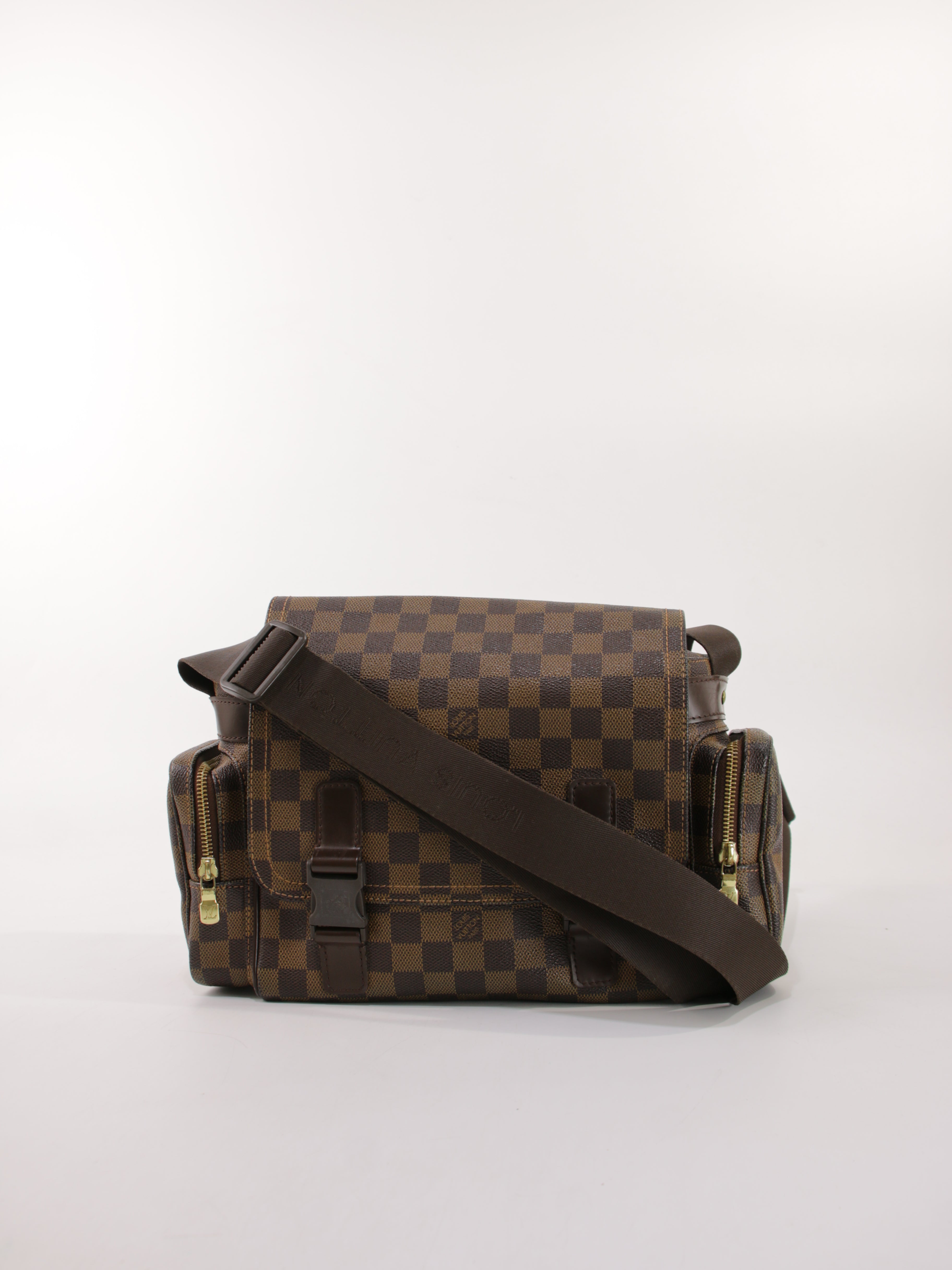 LOUIS VUITTON CROSSBODY BAGS