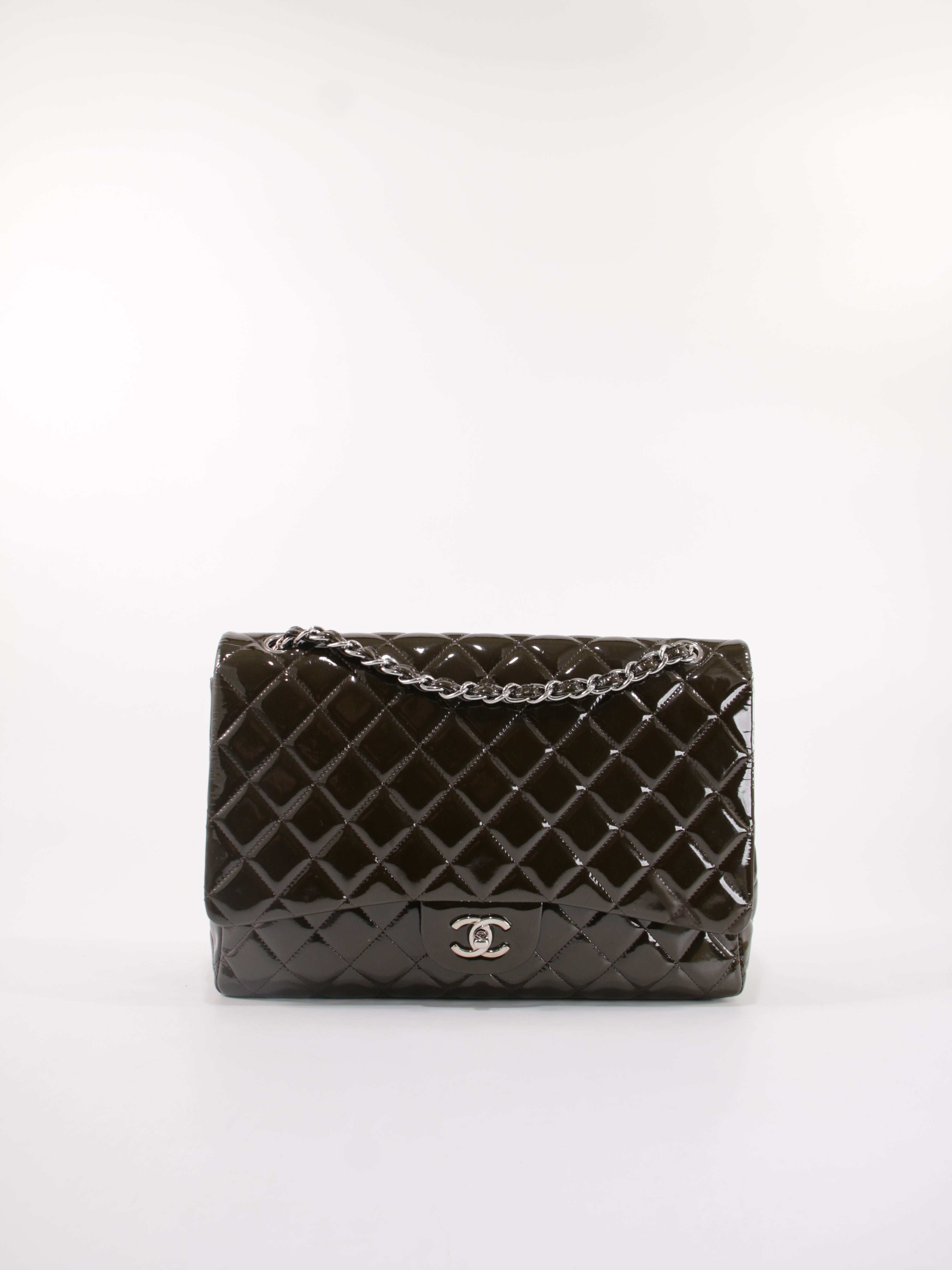CHANEL - MAXI FLAP