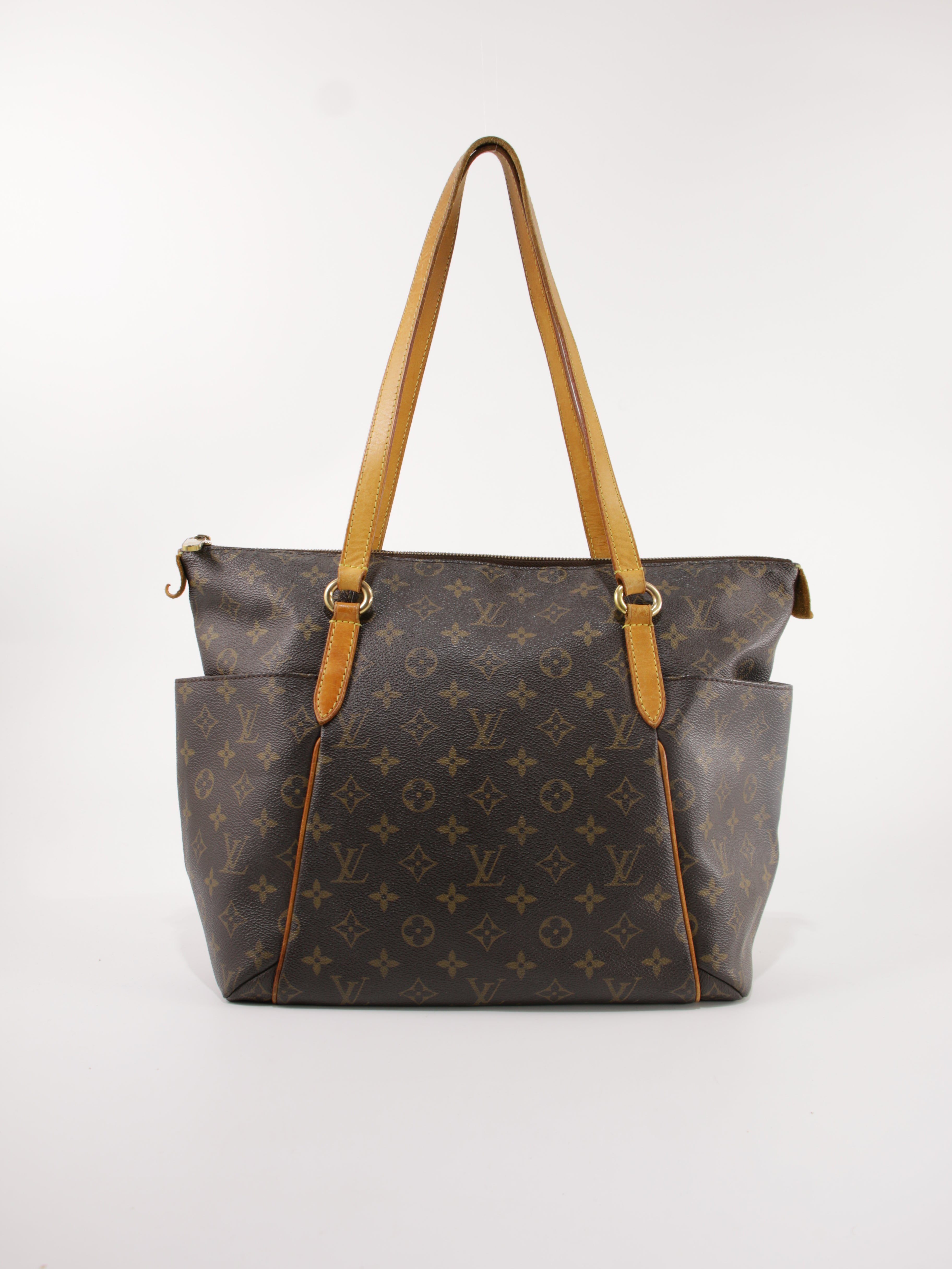 LOUIS VUITTON - TOTALLY MM