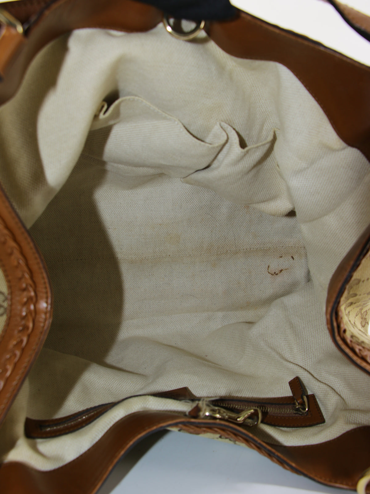 Gucci Shoulder Bag