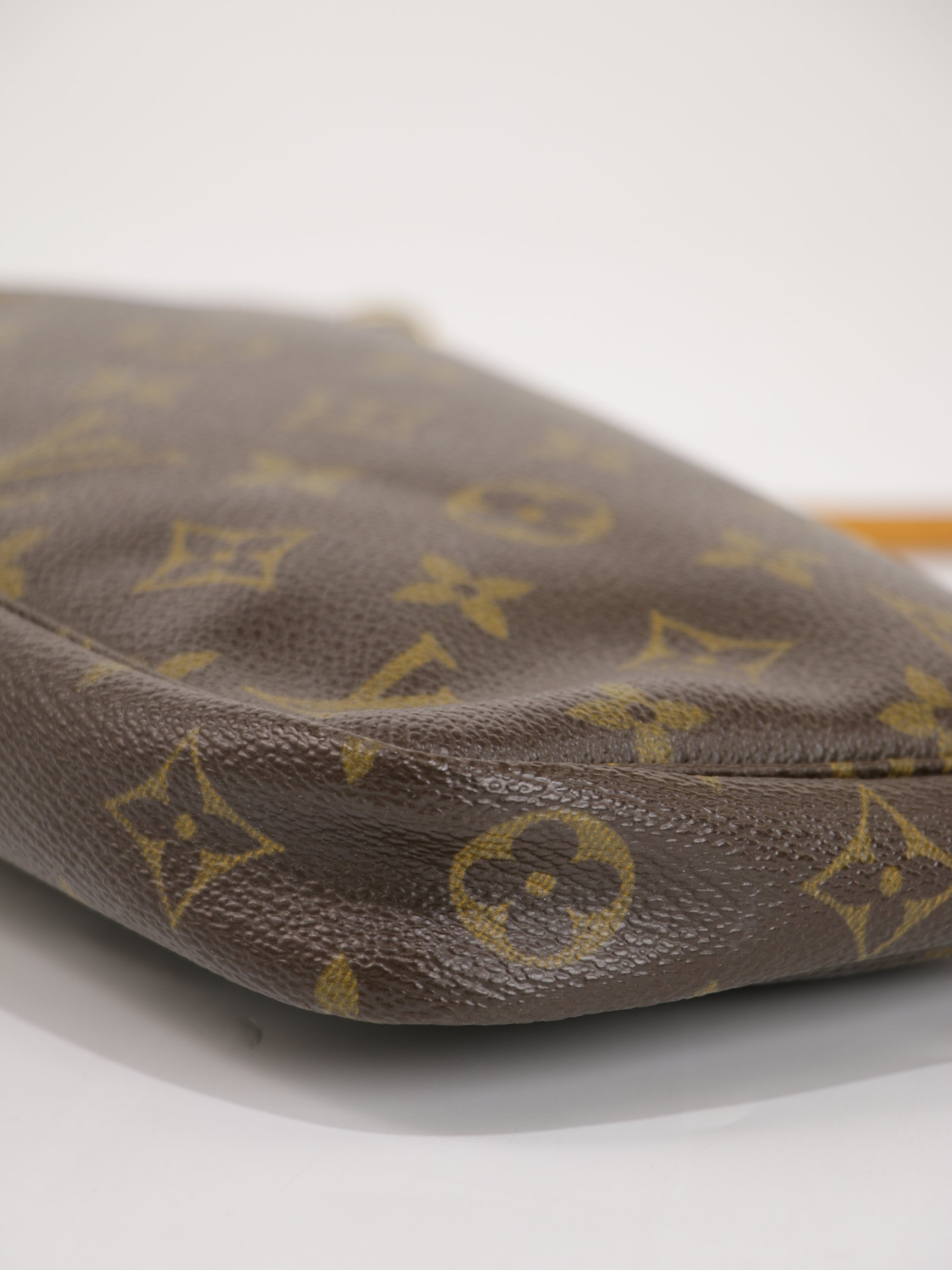 Accessories pochette