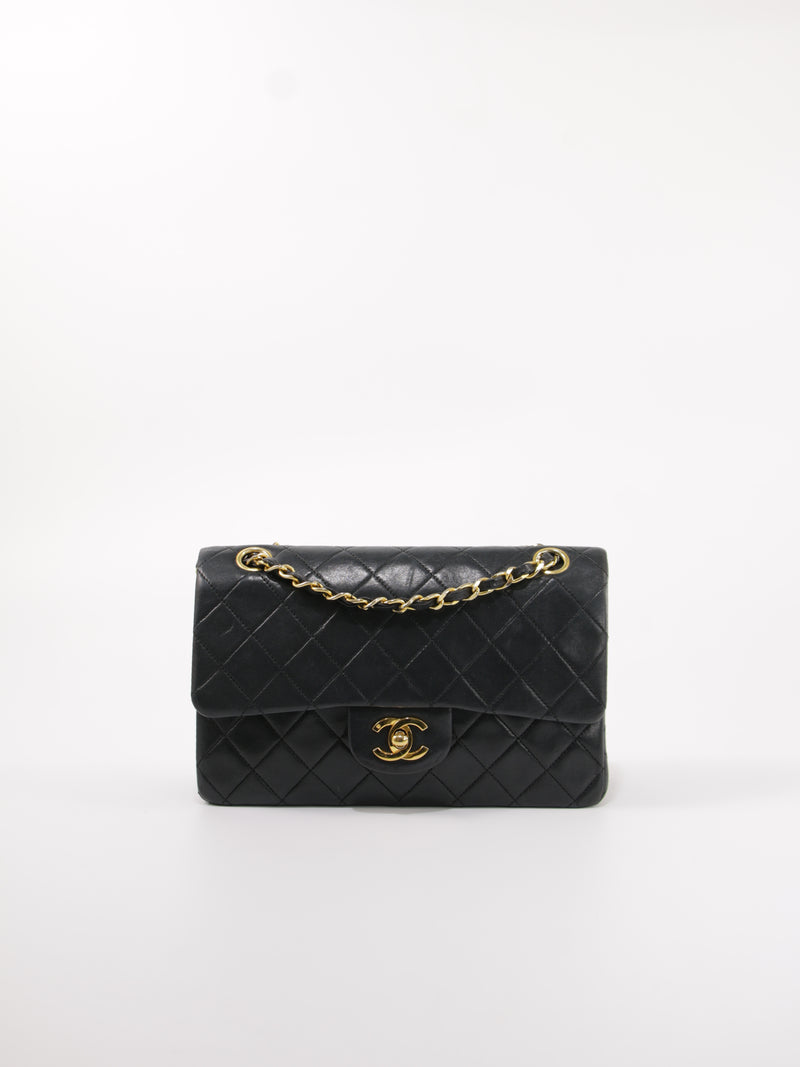 CHANEL - SMALL CLASSIC FLAP