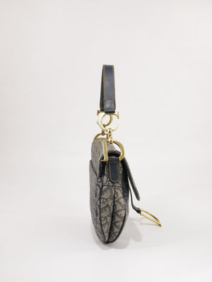 Saddle