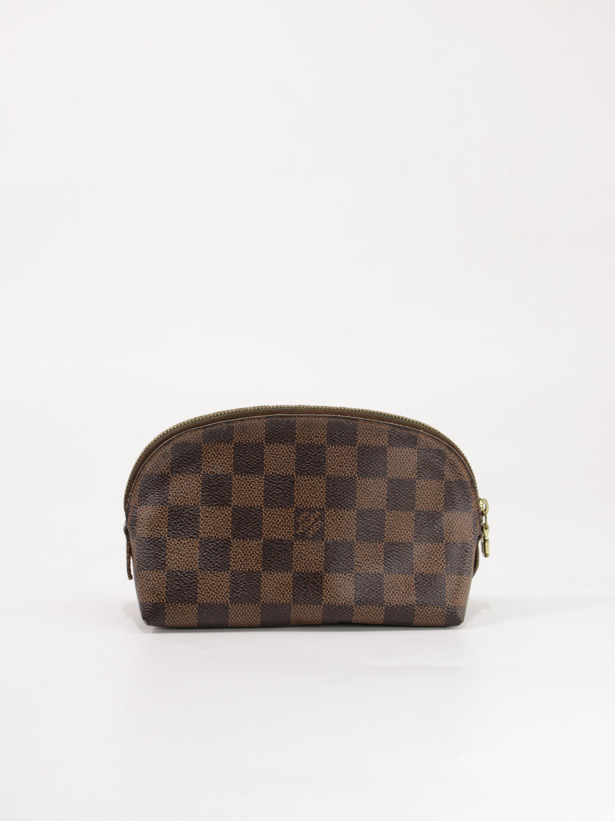 Cosmetic pouch