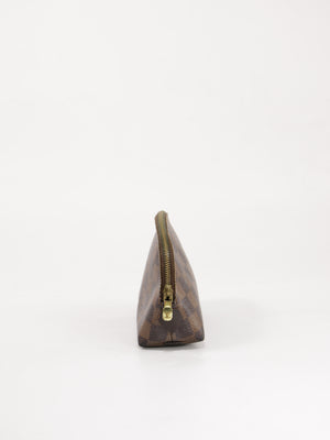 Cosmetic pouch