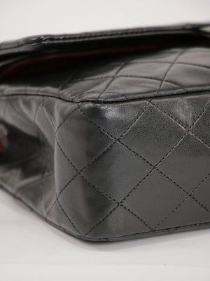 Medium Classic Flap