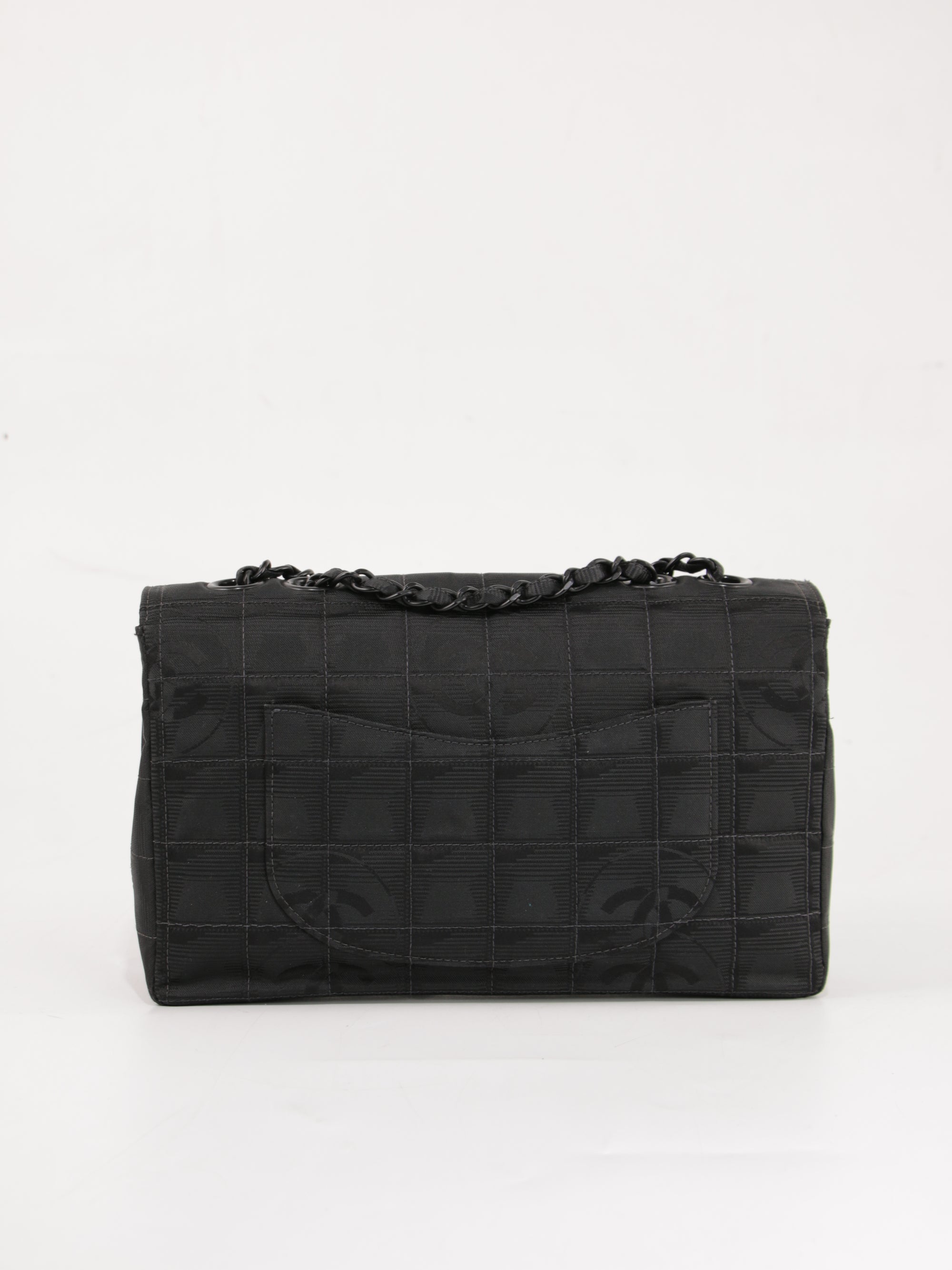 Medium Classic Flap