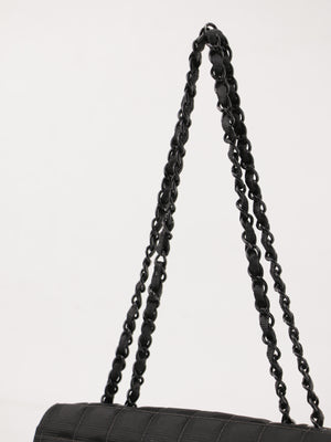 Medium Classic Flap