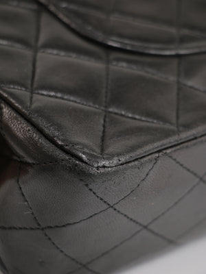 Medium Classic Flap