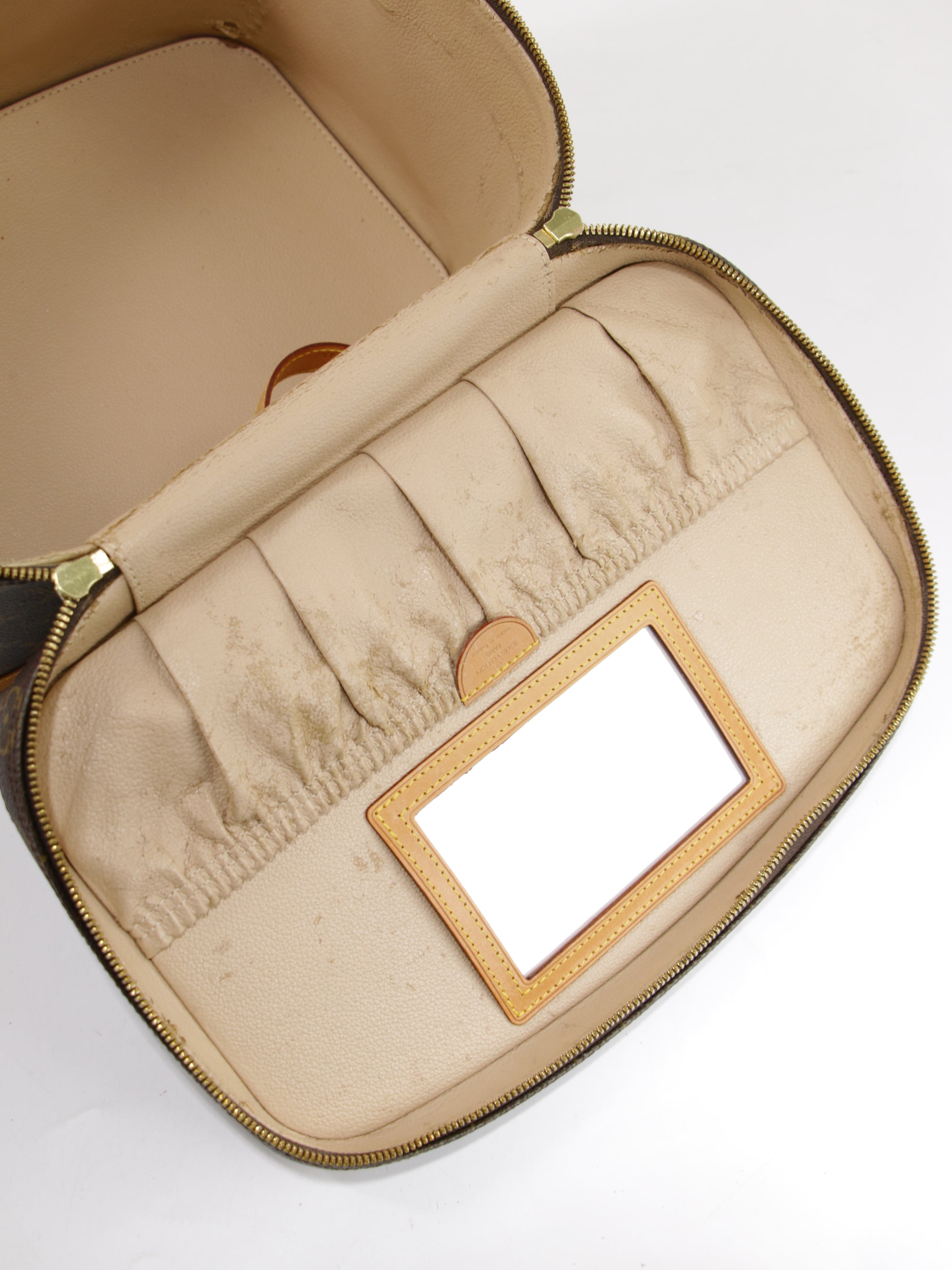 Nice Vanity Case