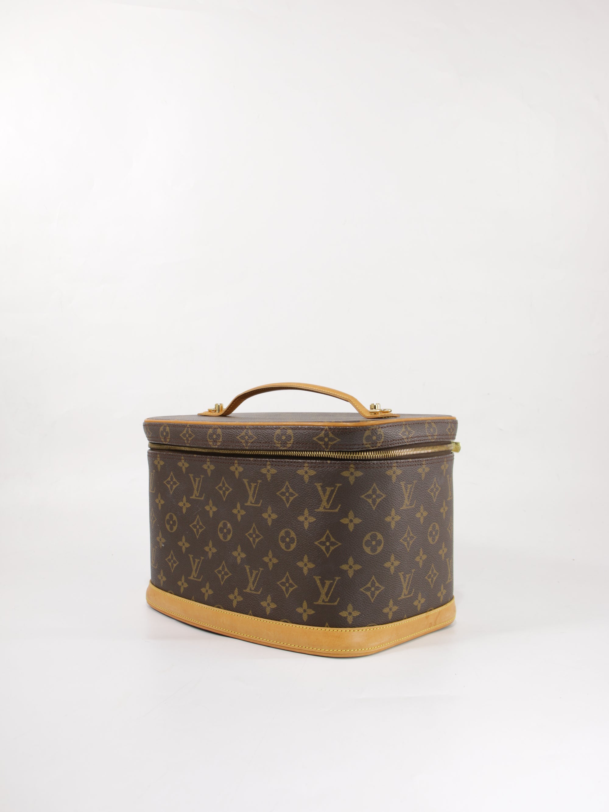 Nice Vanity Case