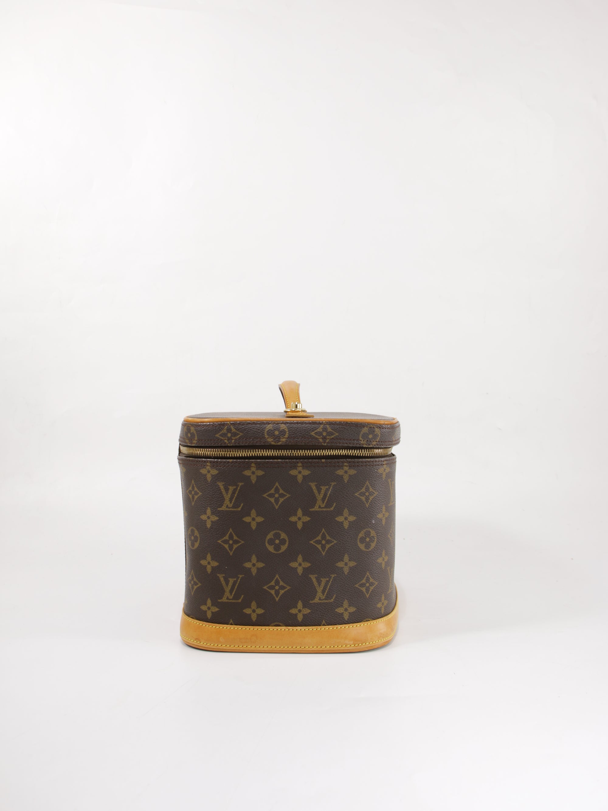 Nice Vanity Case