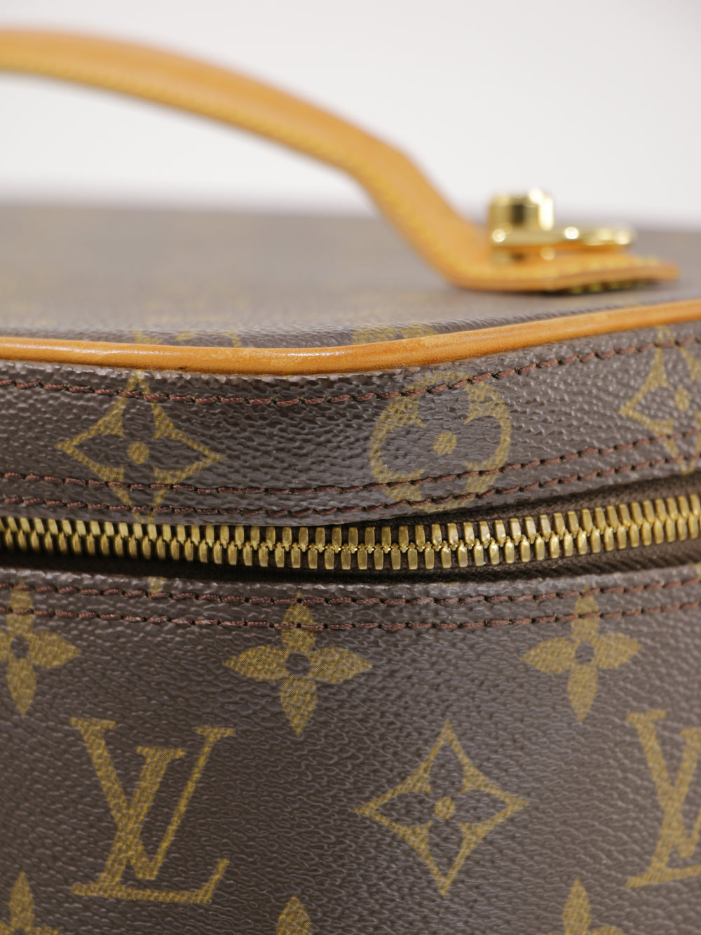 Nice Vanity Case
