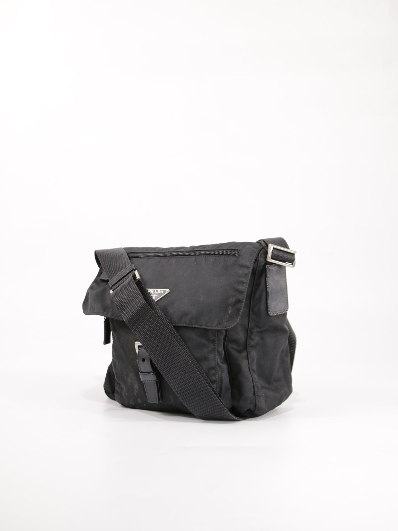 Single Buckle Messenger