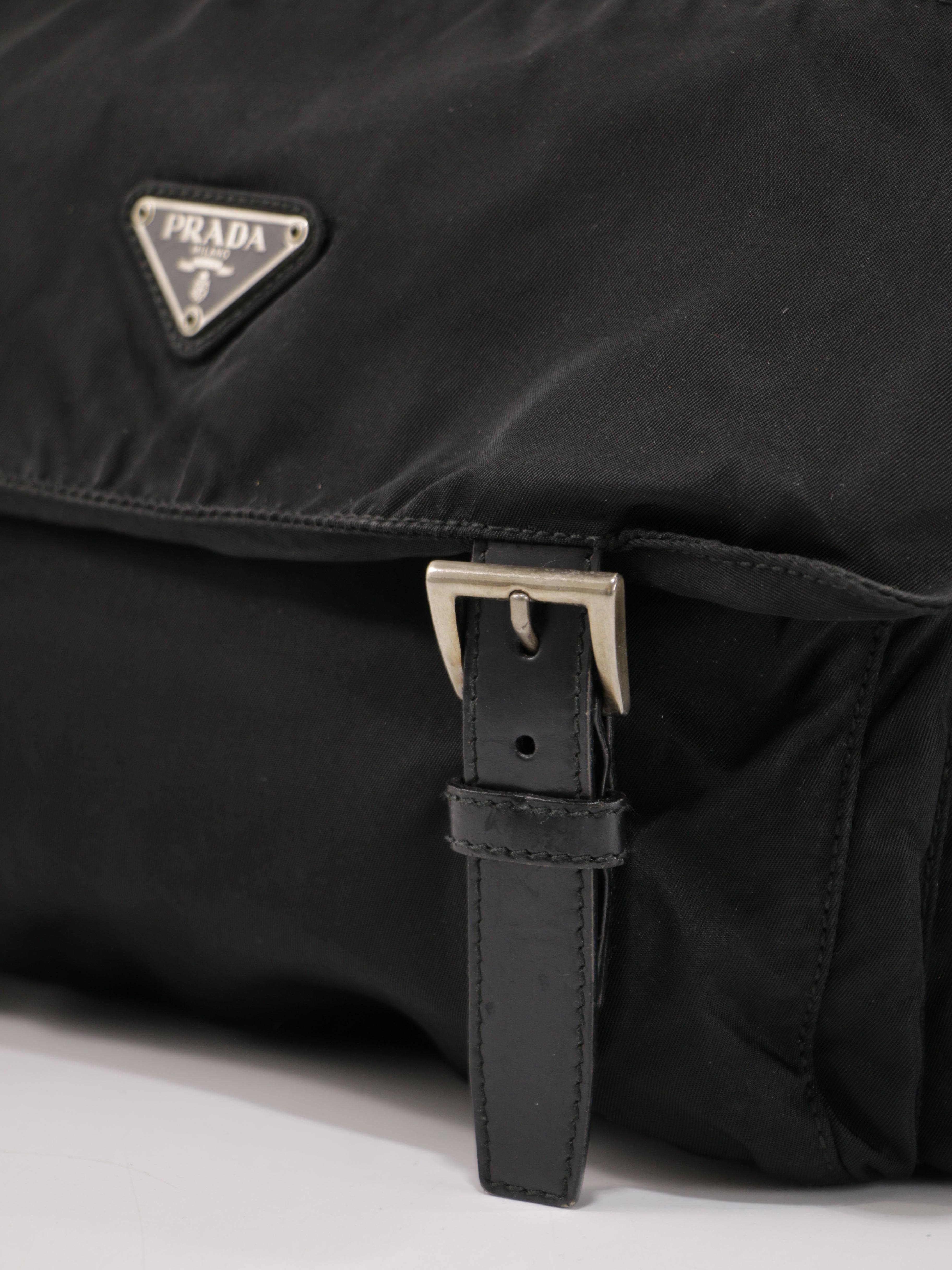 Double Buckle Messenger