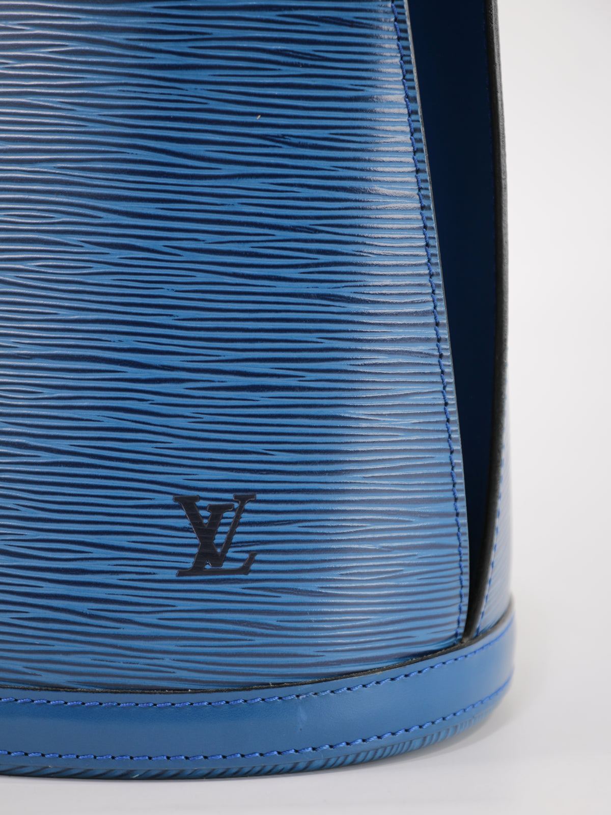 Louis Vuitton Shoulder Bag