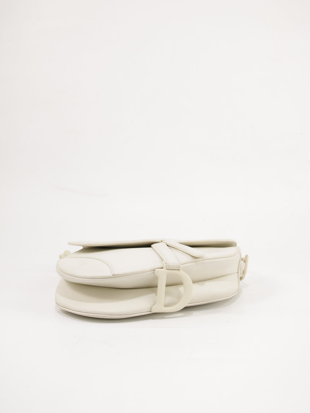 Saddle