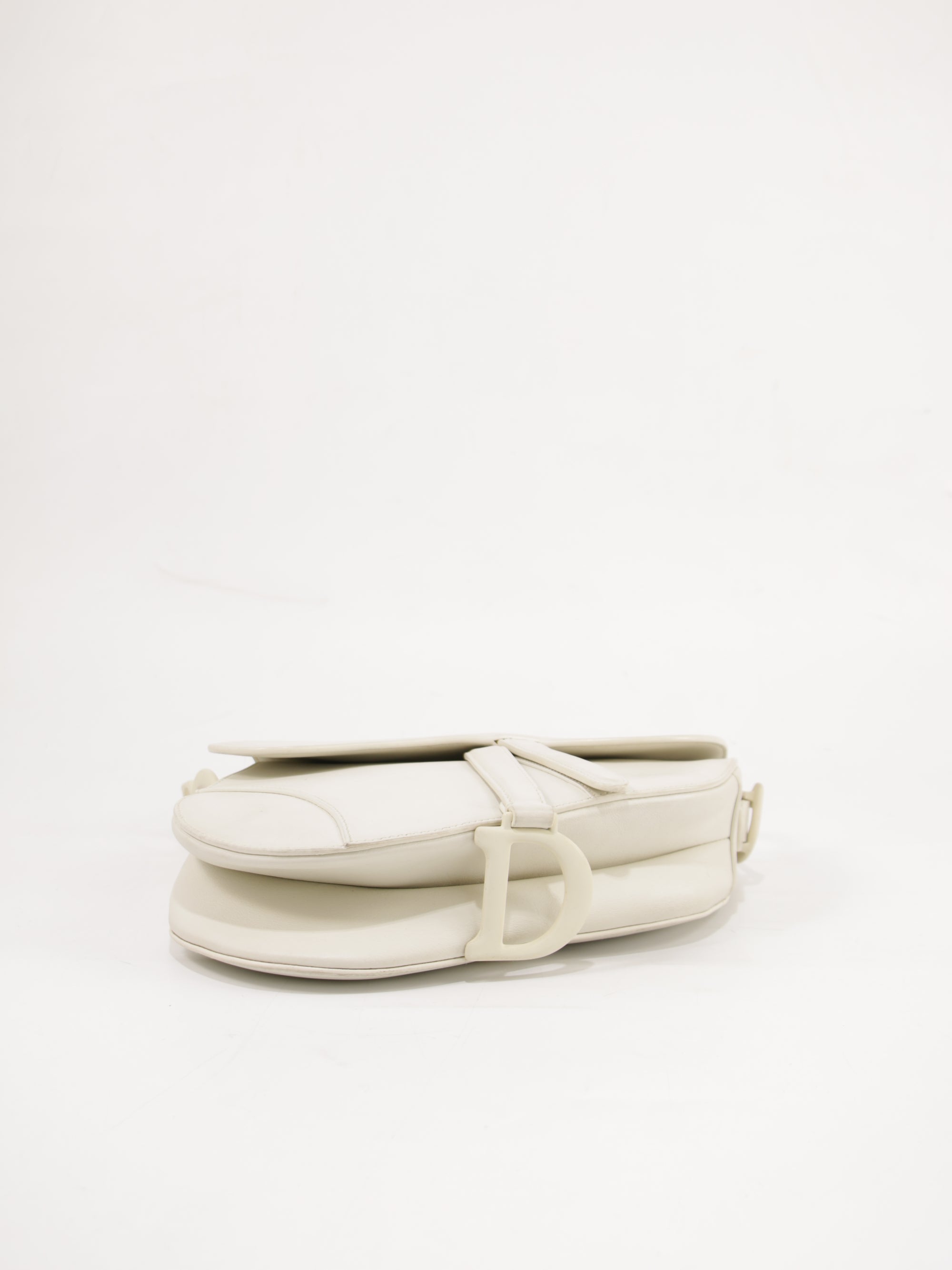 Saddle