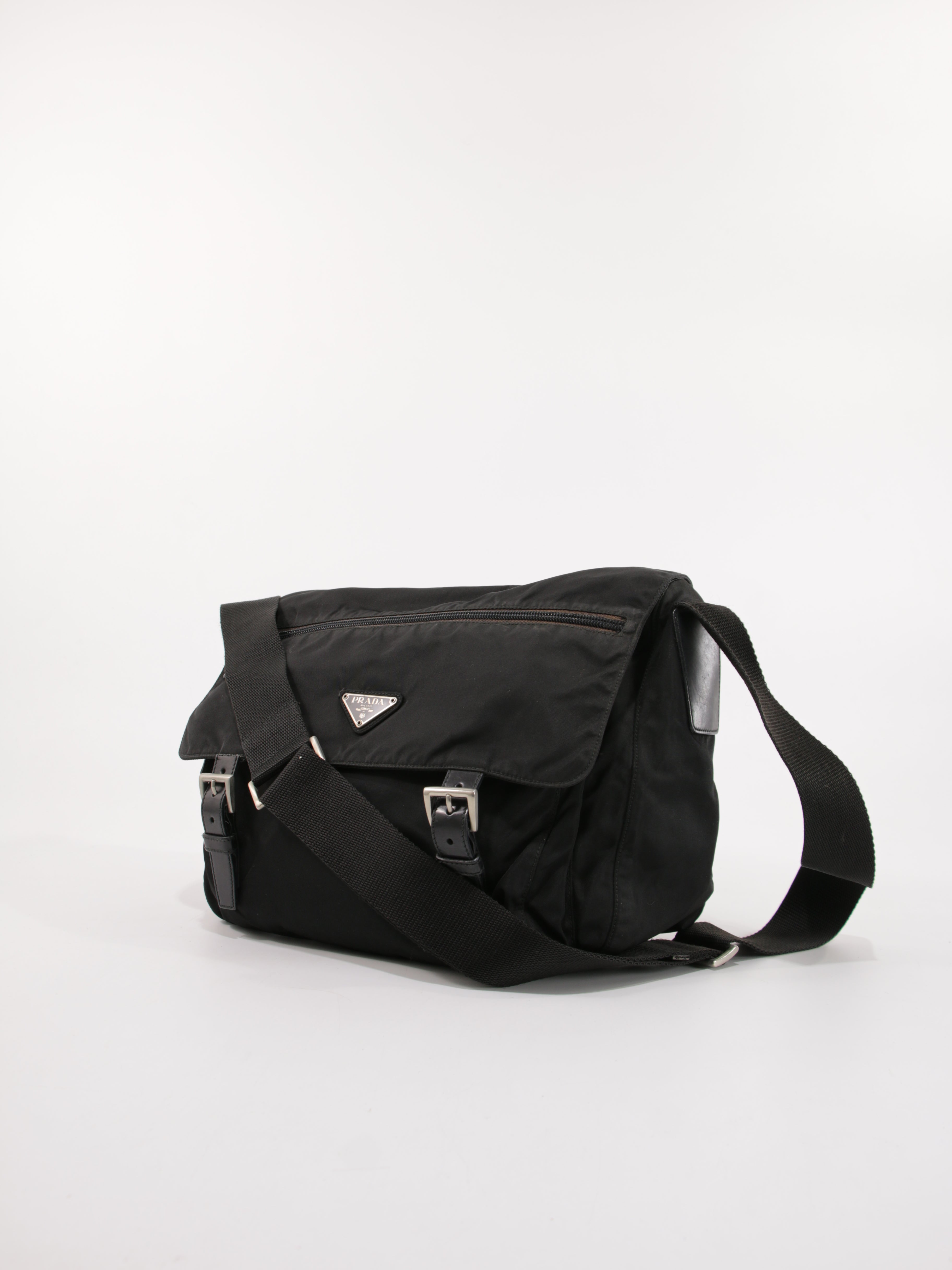 Double Buckle Messenger