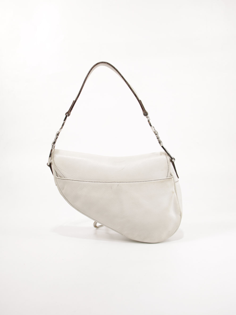 Saddle