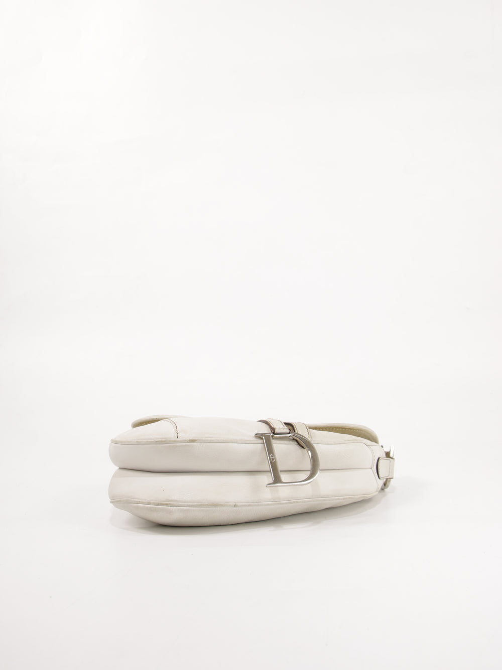 Saddle