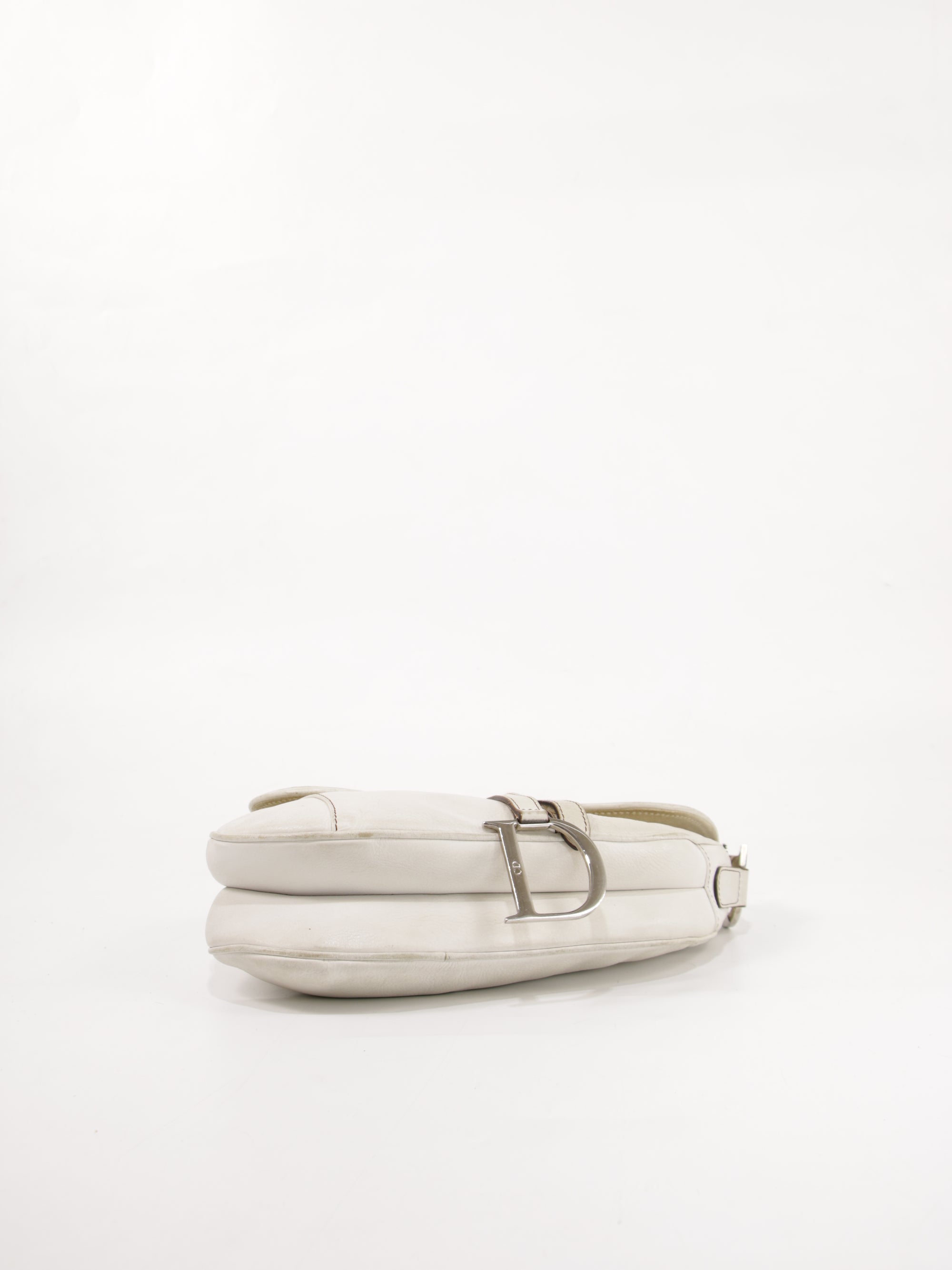 Saddle