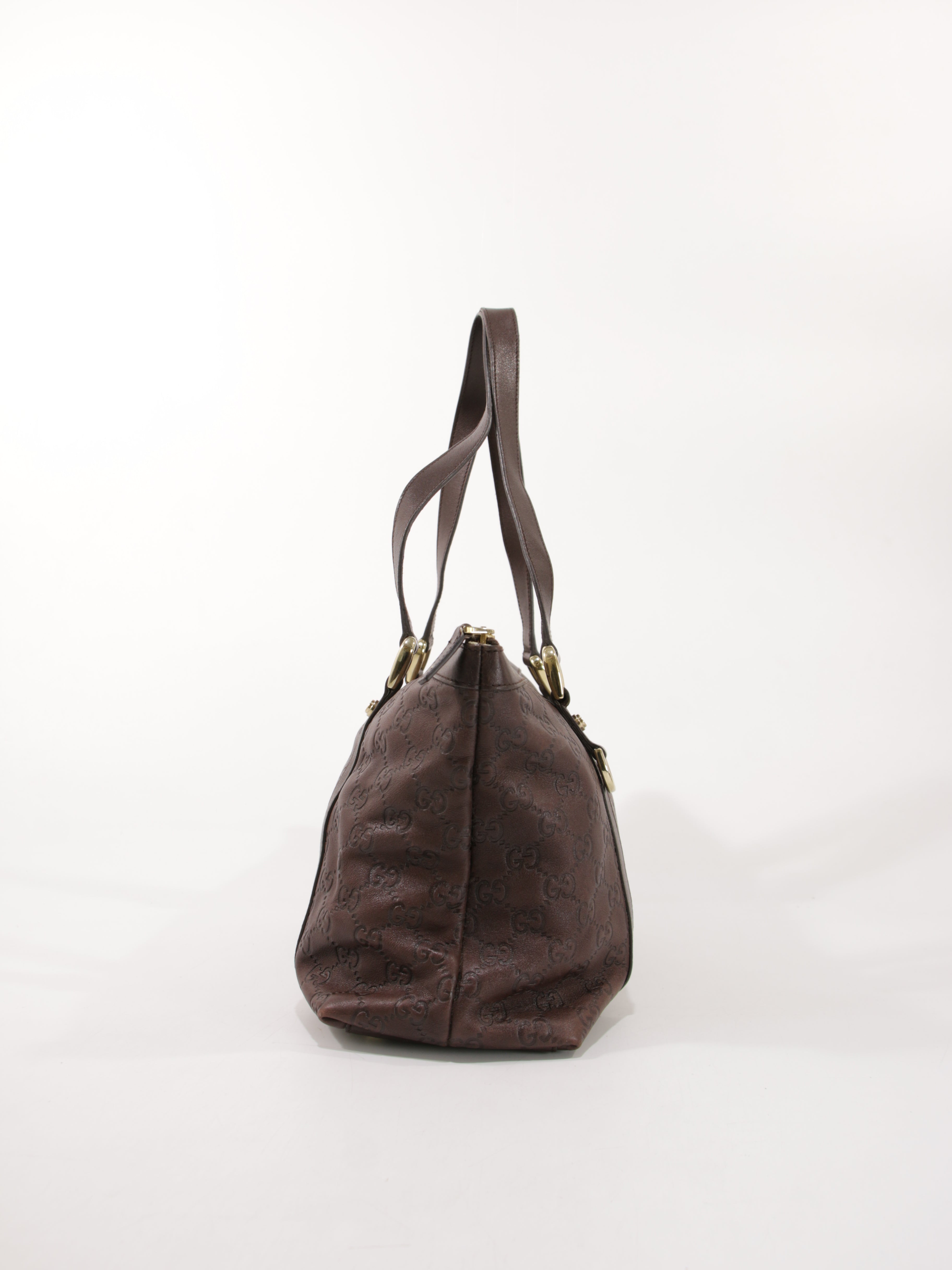 Abbey Zip Tote