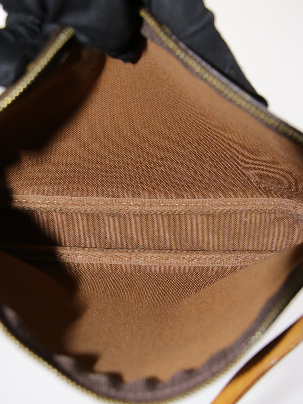 Louis Vuitton Accessories Pochette