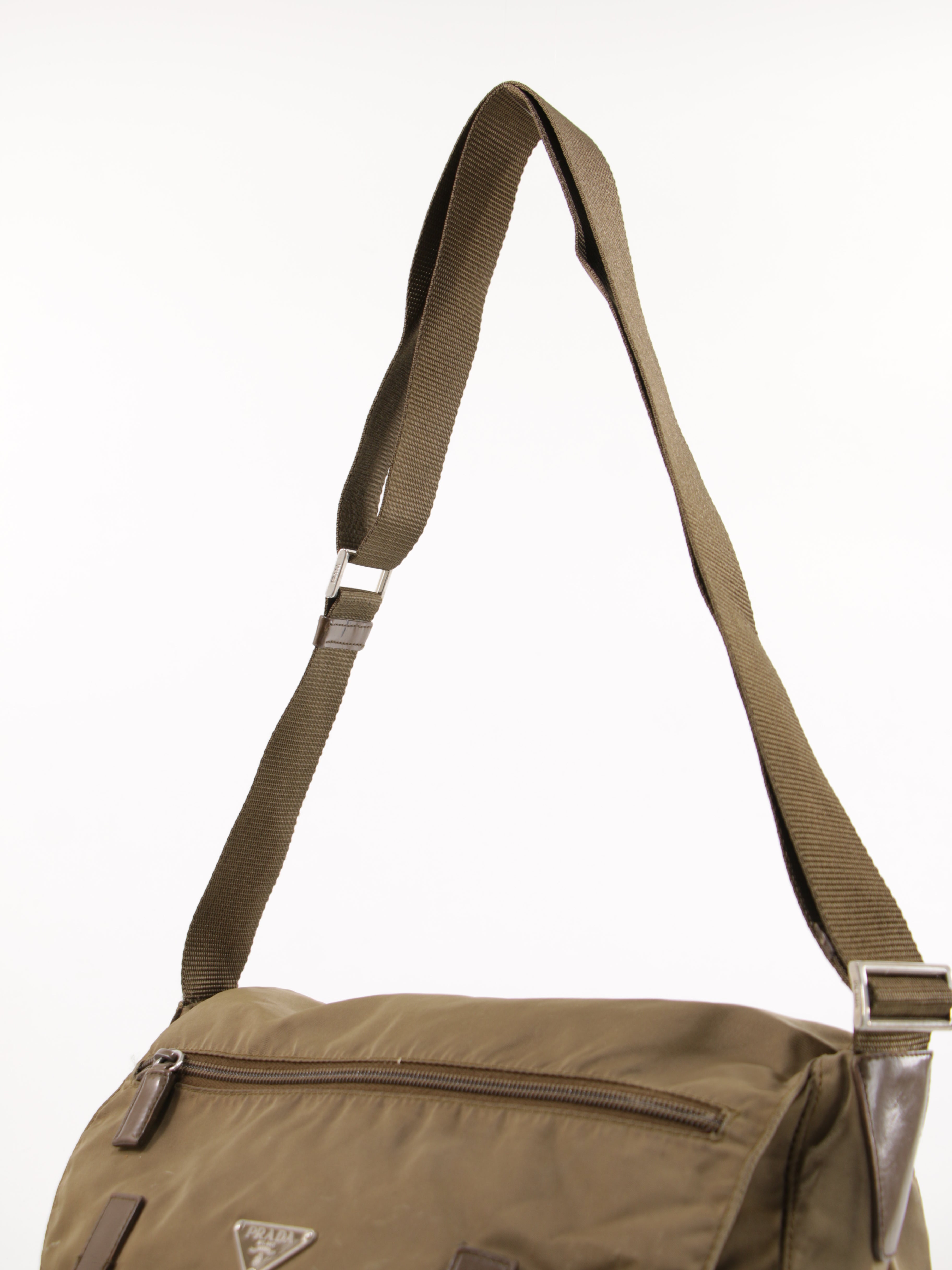 Double Buckle Messenger