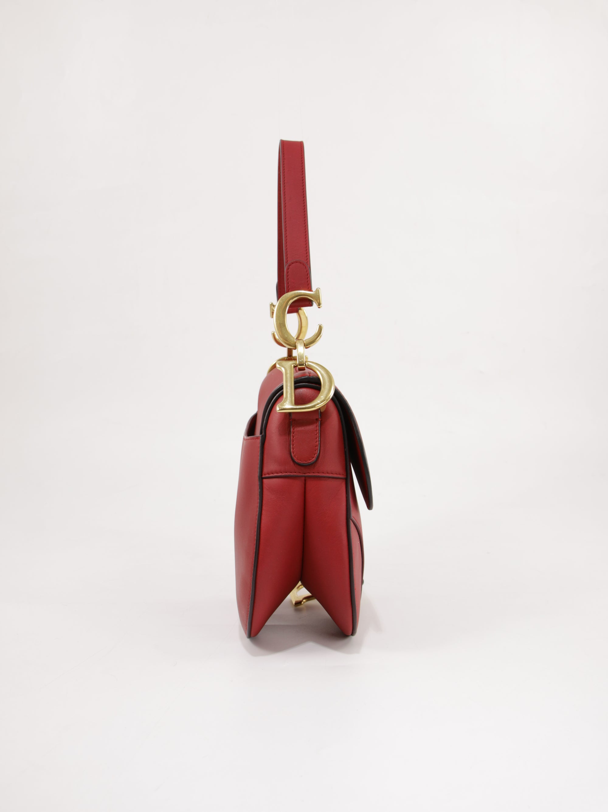 Saddle