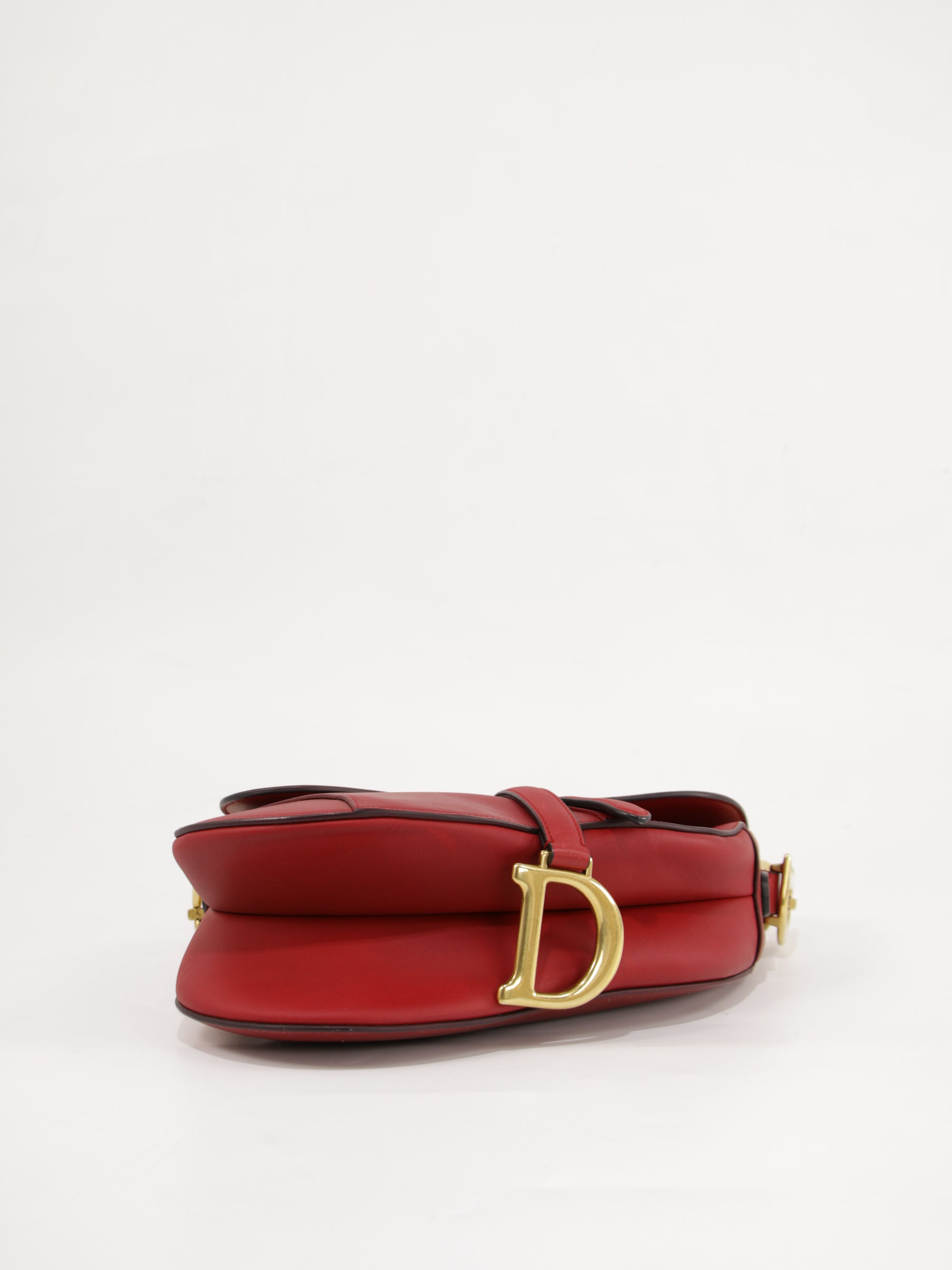 Saddle