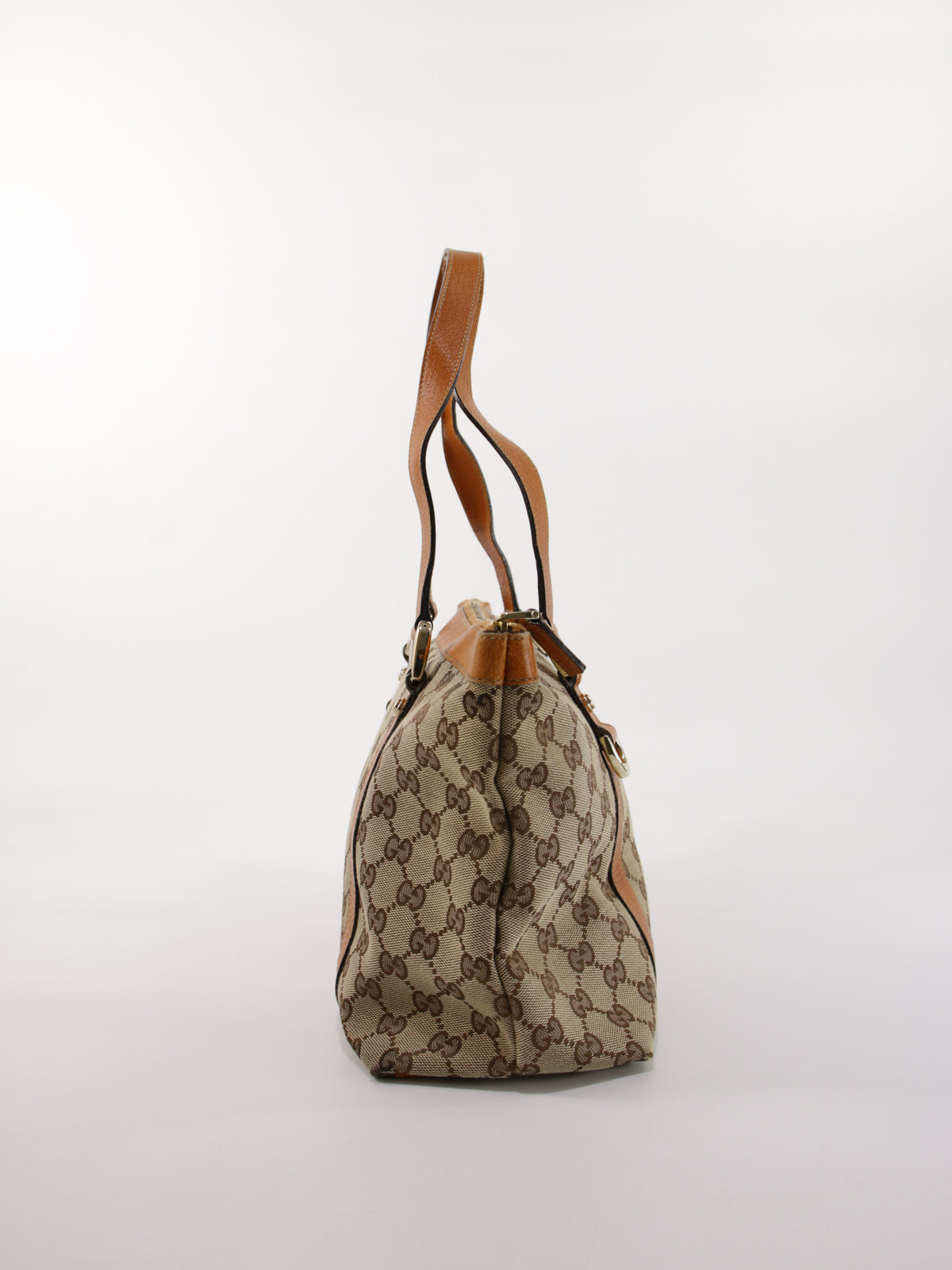 Gucci Abbey Zip Tote