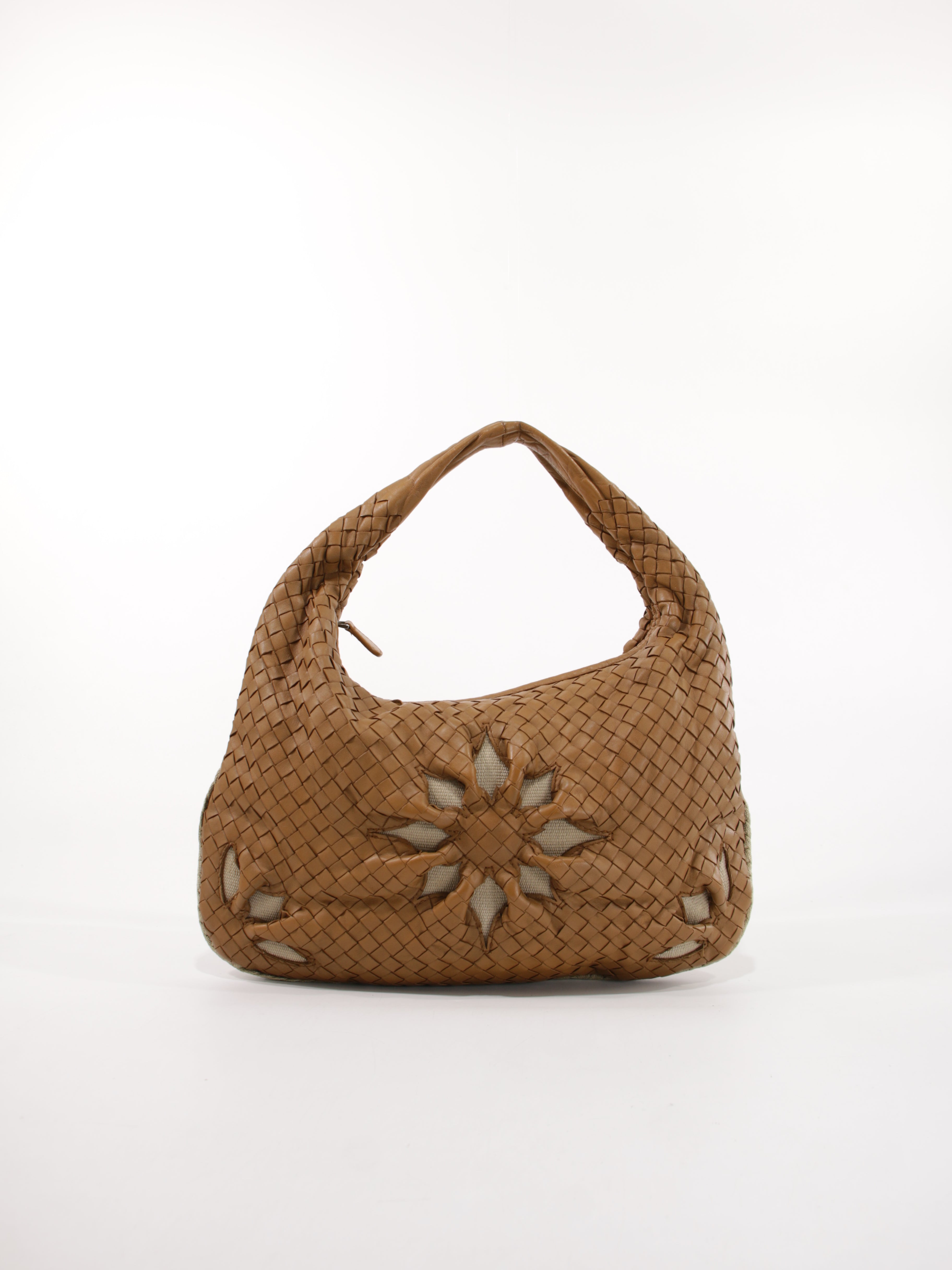 BOTTEGA VENETA - FLOWER HOBO