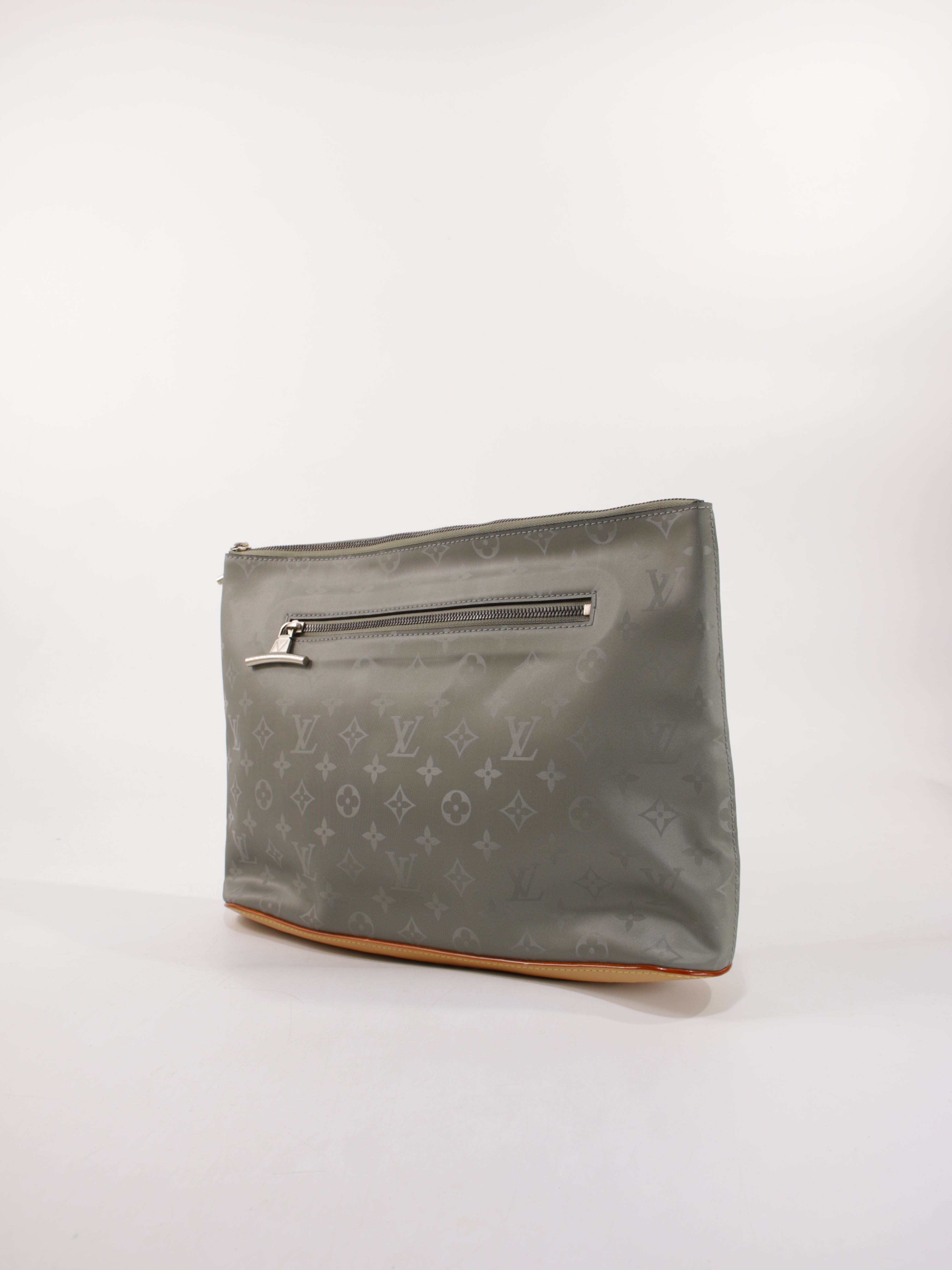 Pouch