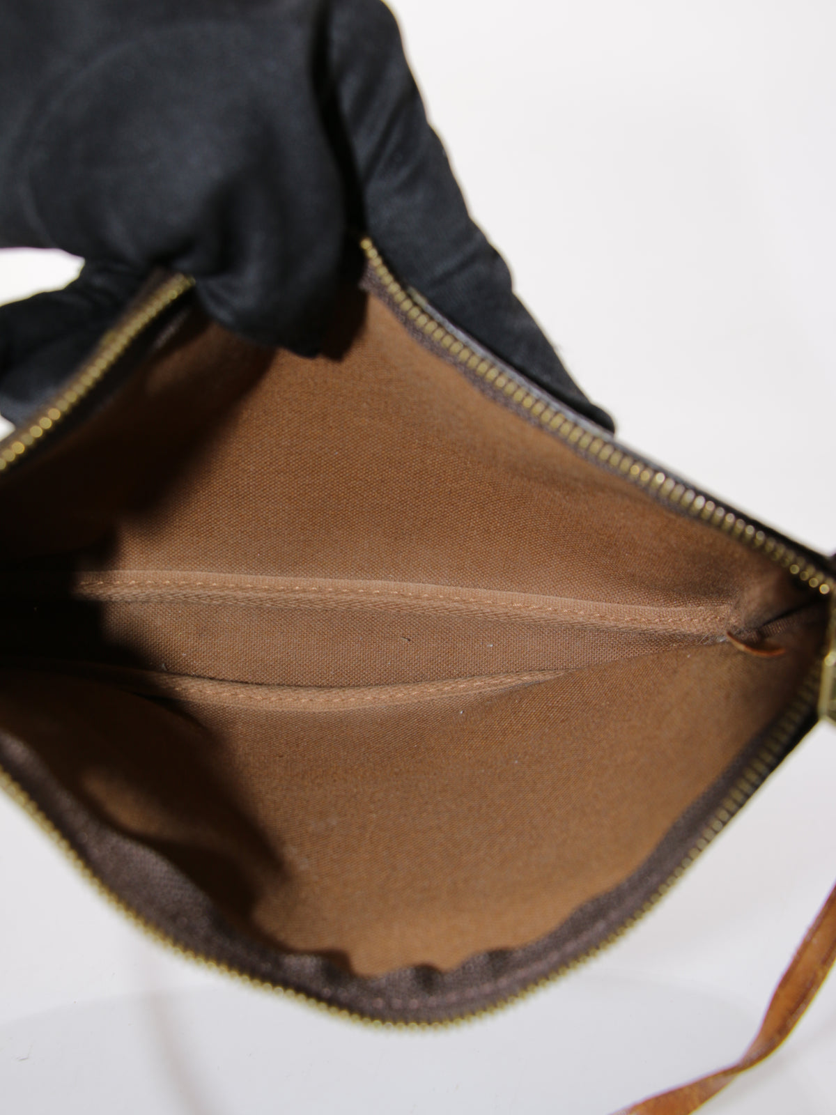 Louis Vuitton Accessories Pochette