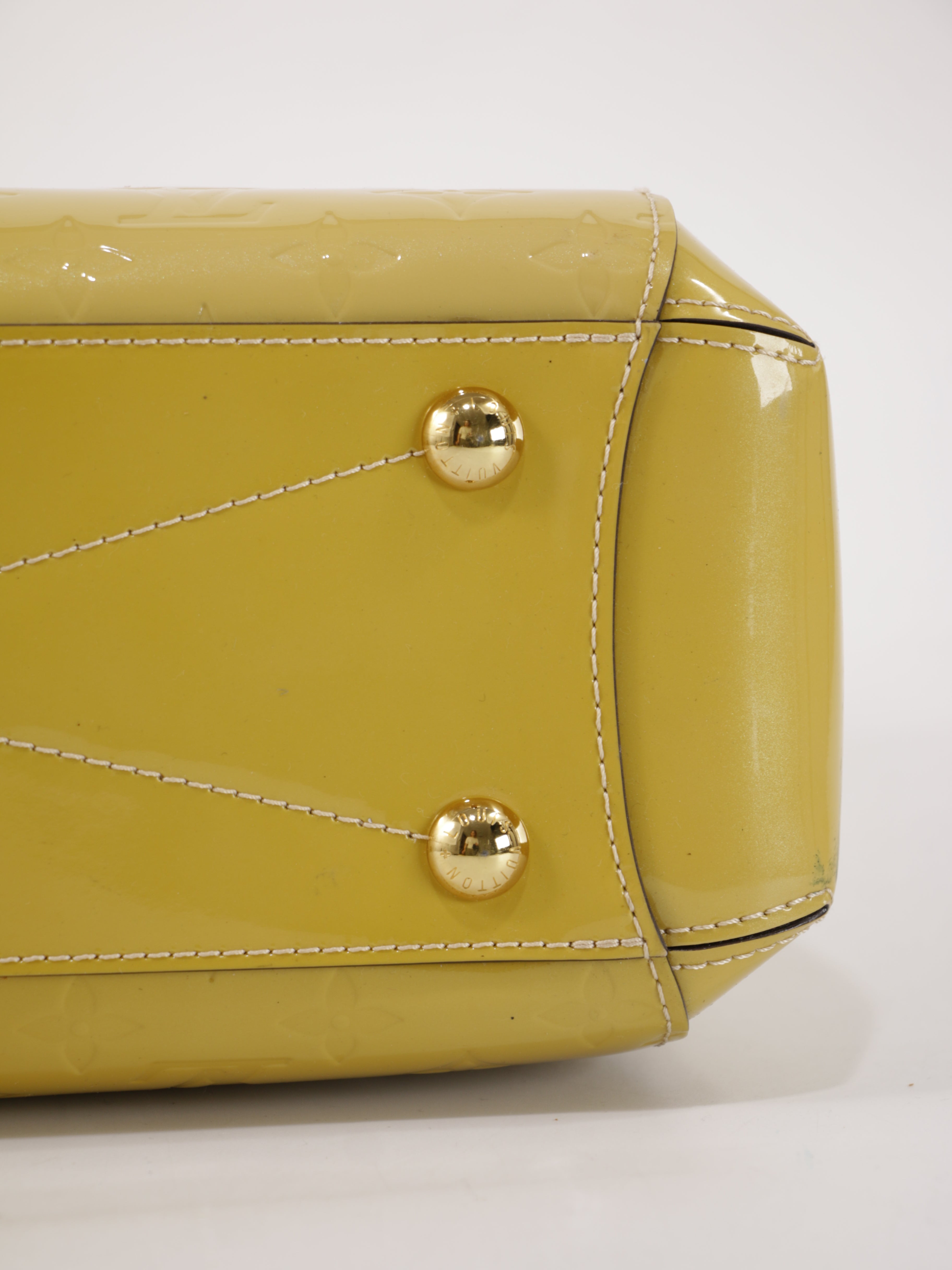Louis Vuitton Montaigne MM