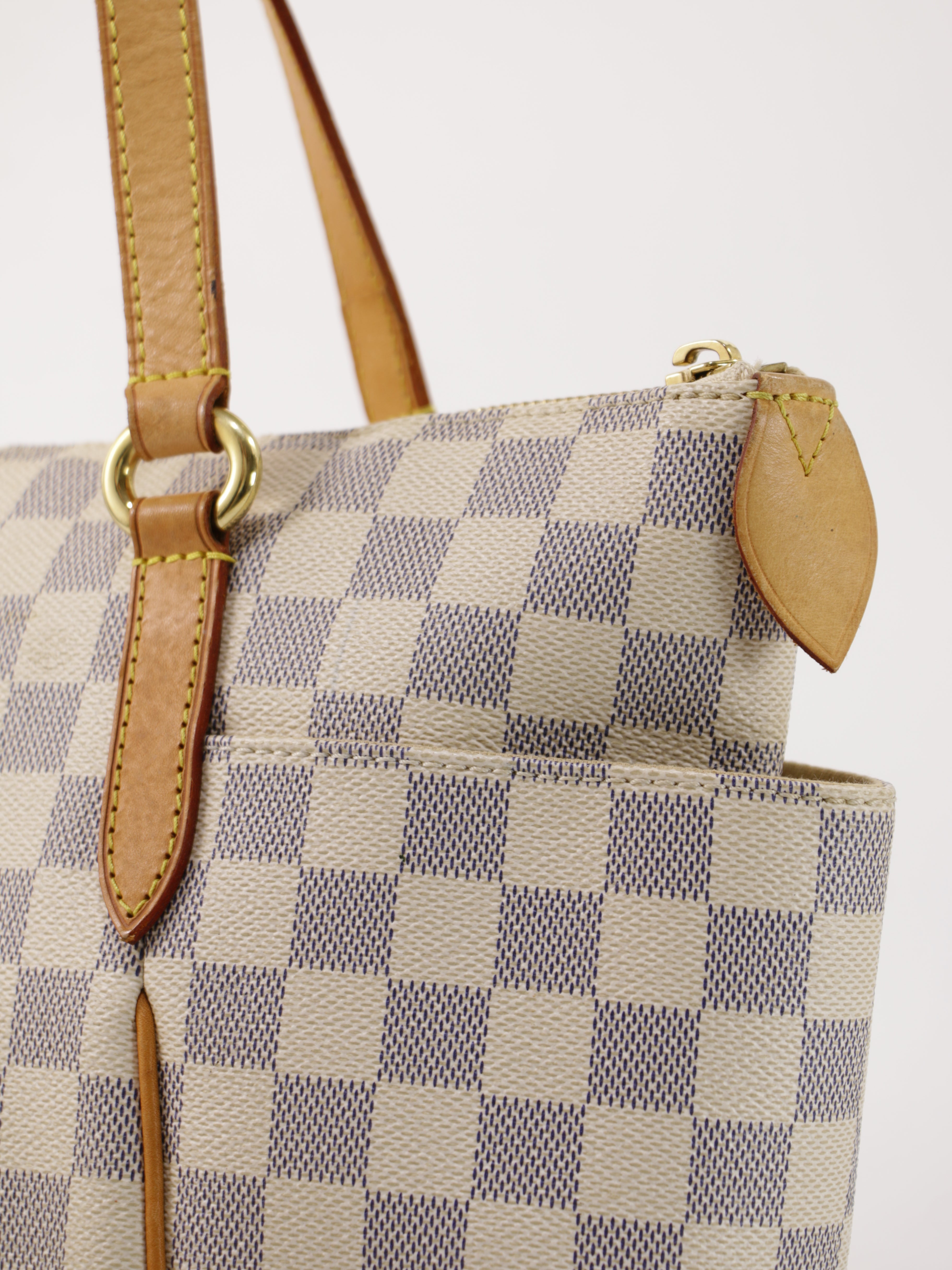 Louis Vuitton Totally PM