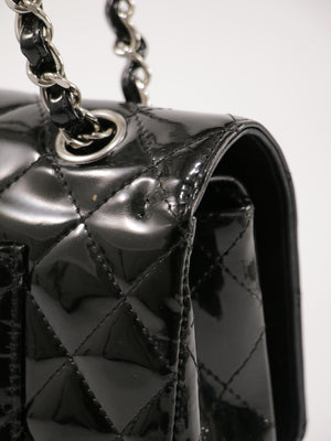 Medium Classic Flap