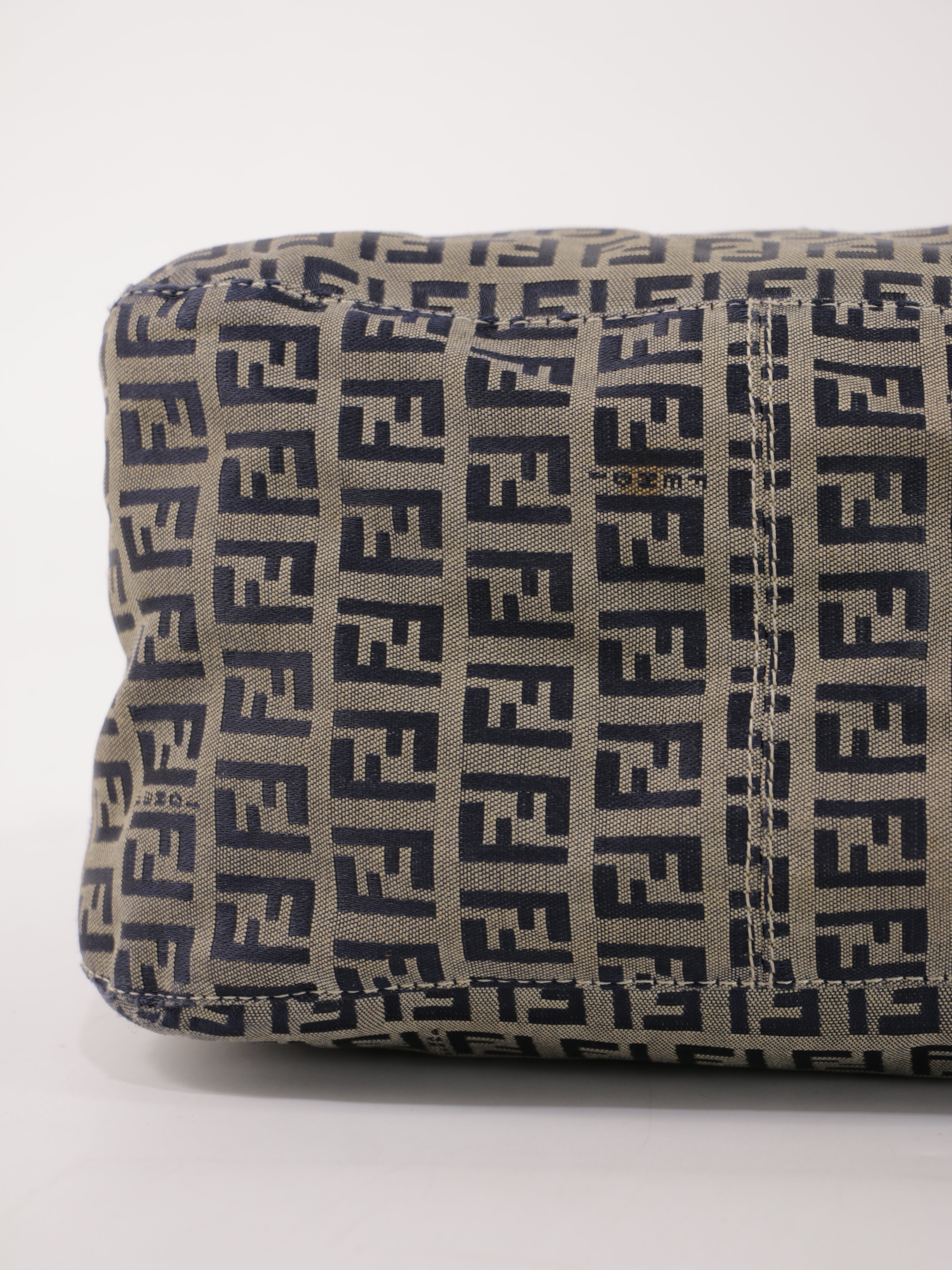 Fendi Double Flap Mamma