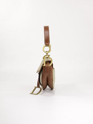 Saddle