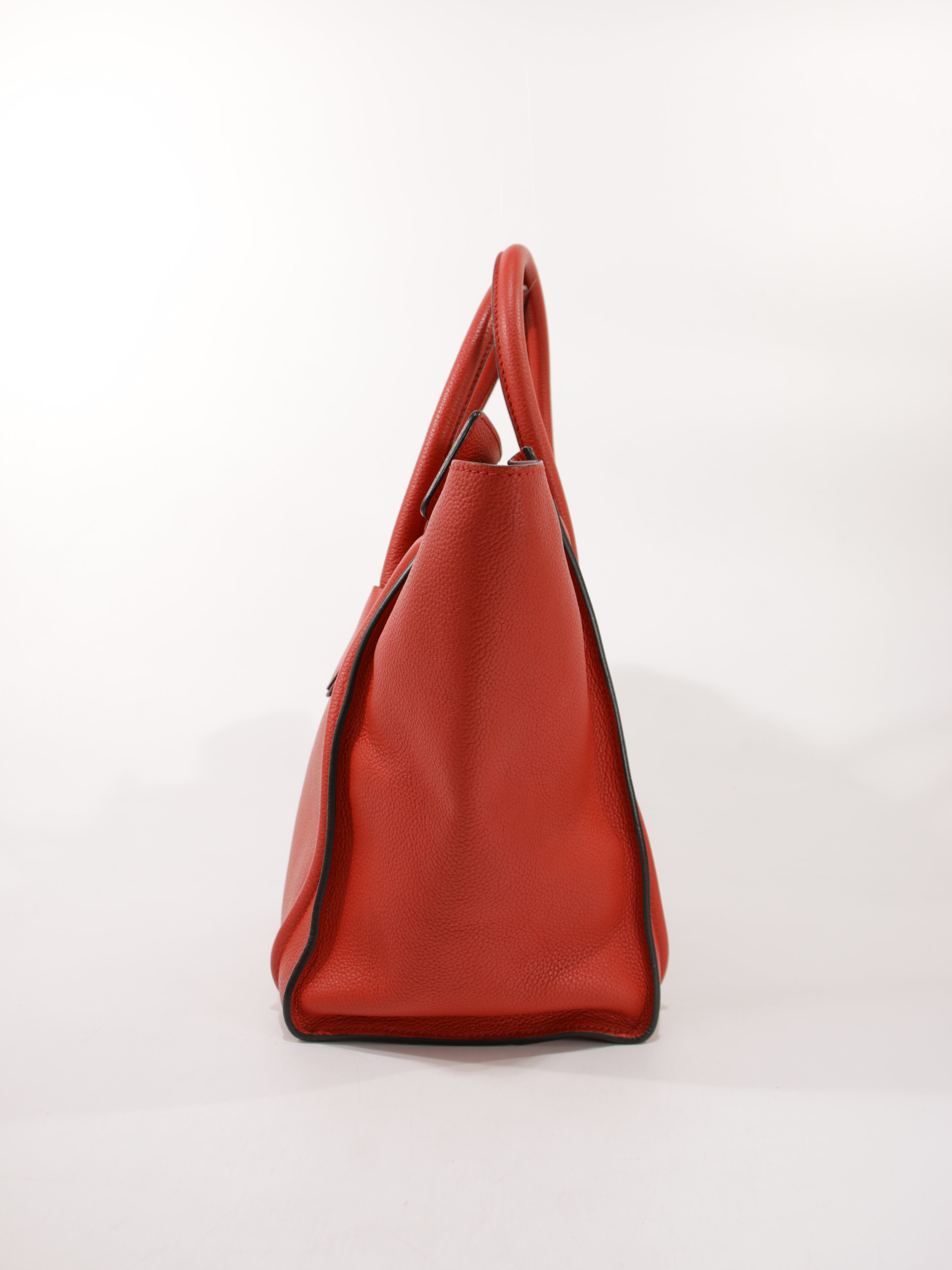 Medium Luggage