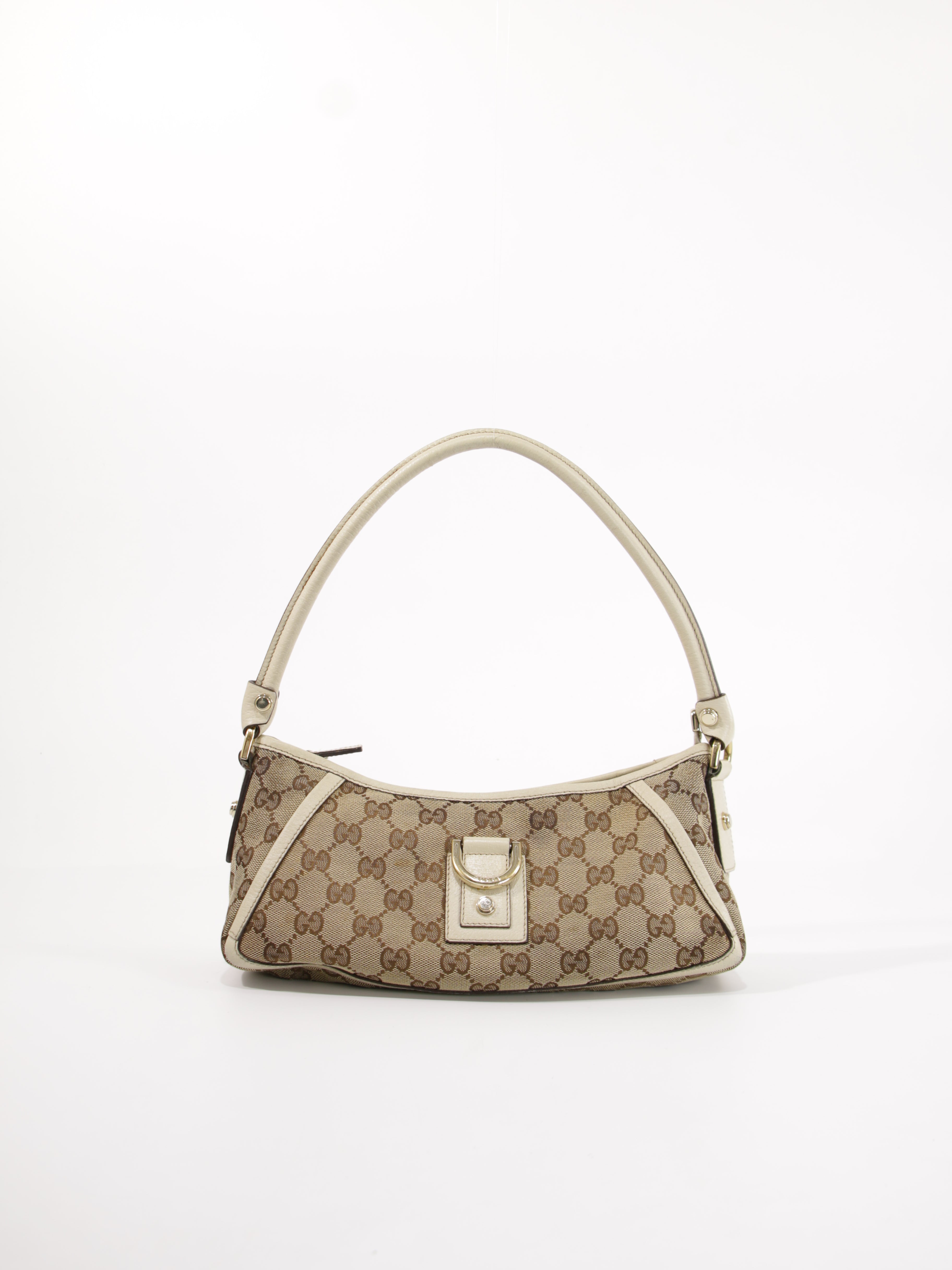 Abbey D-Ring Pochette