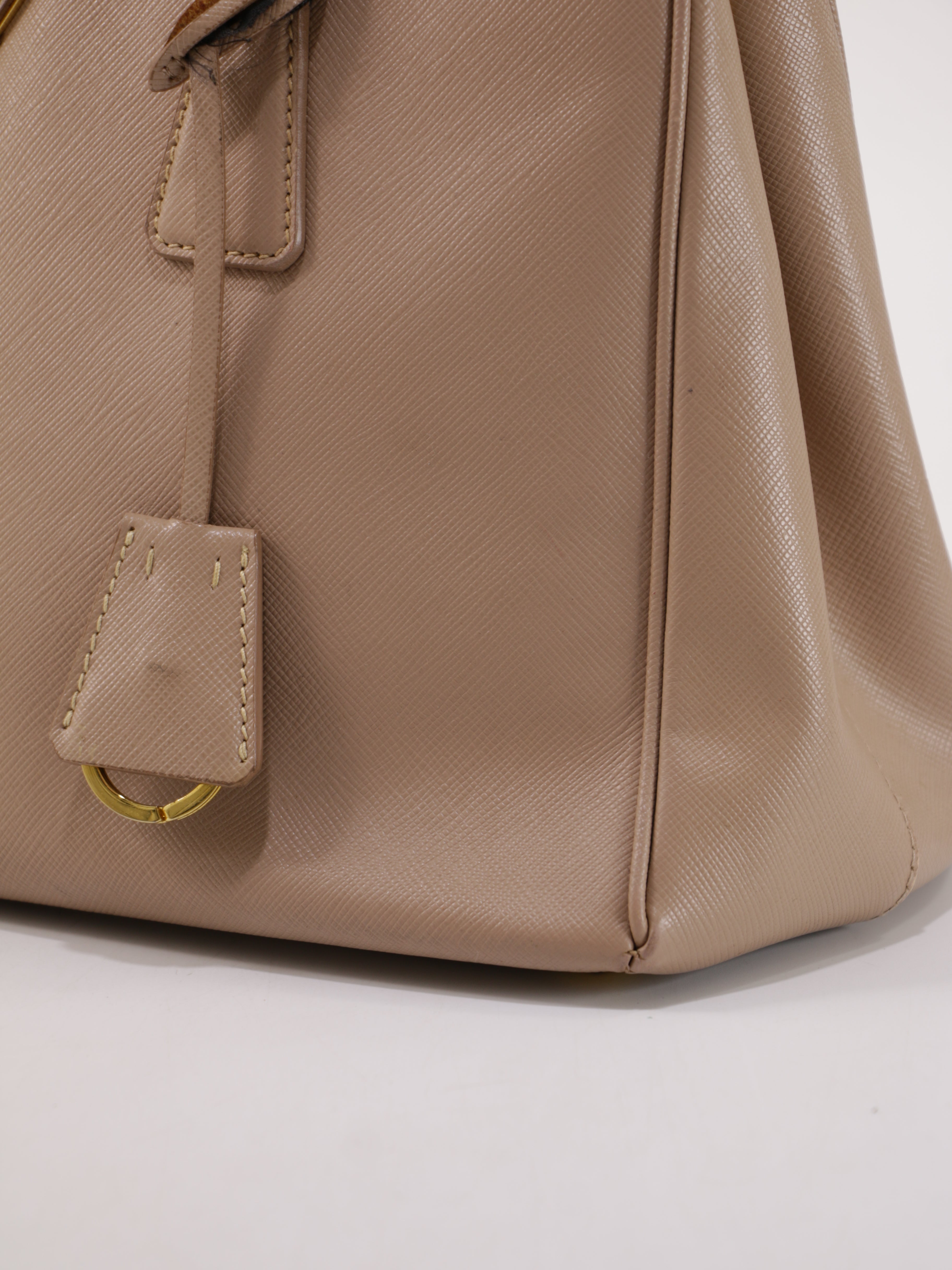 Prada Medium Galleria