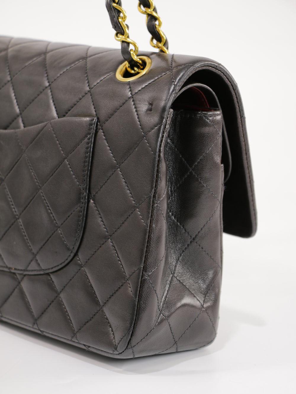 Medium Classic Flap