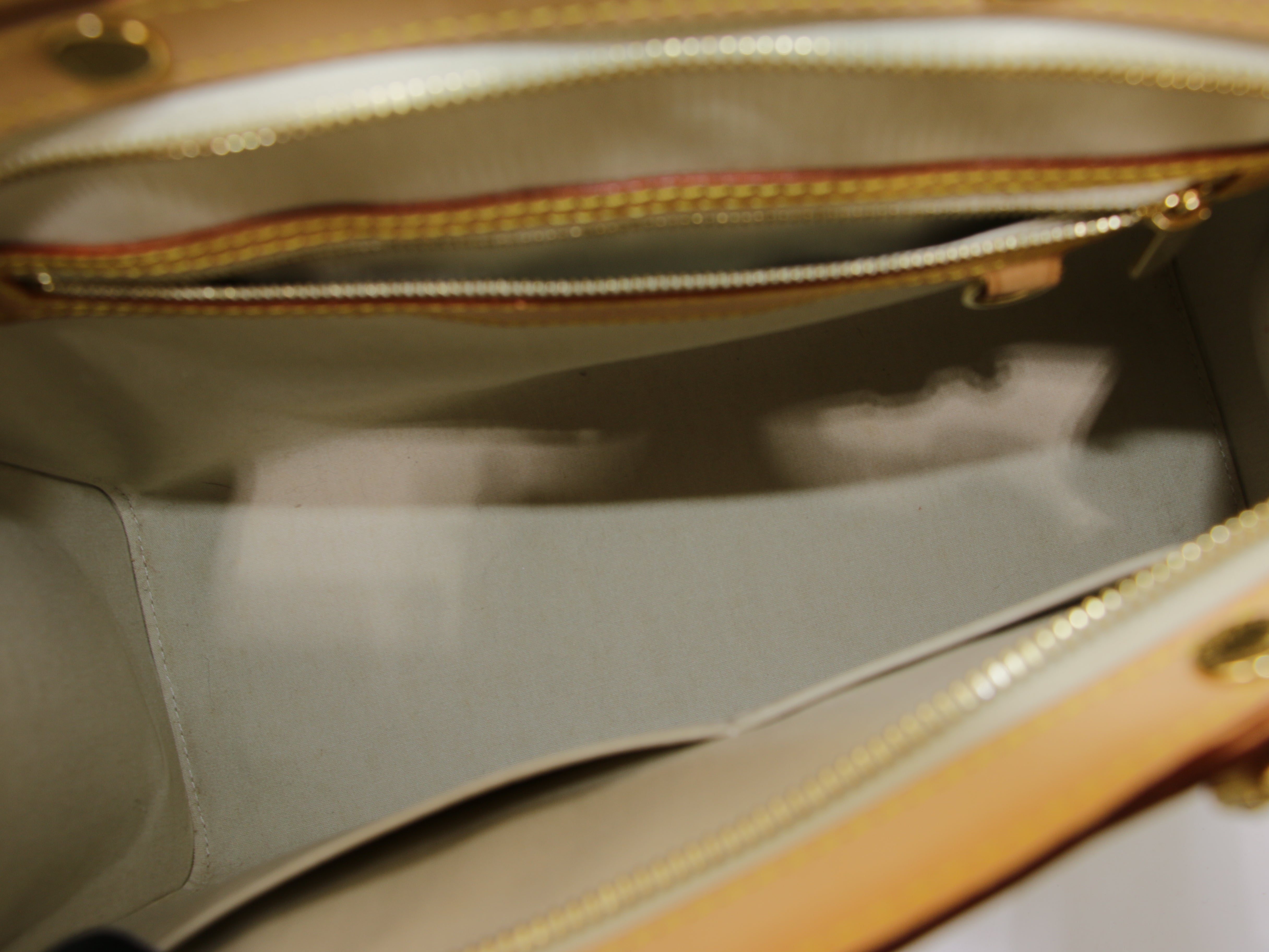 Louis Vuitton Brea MM