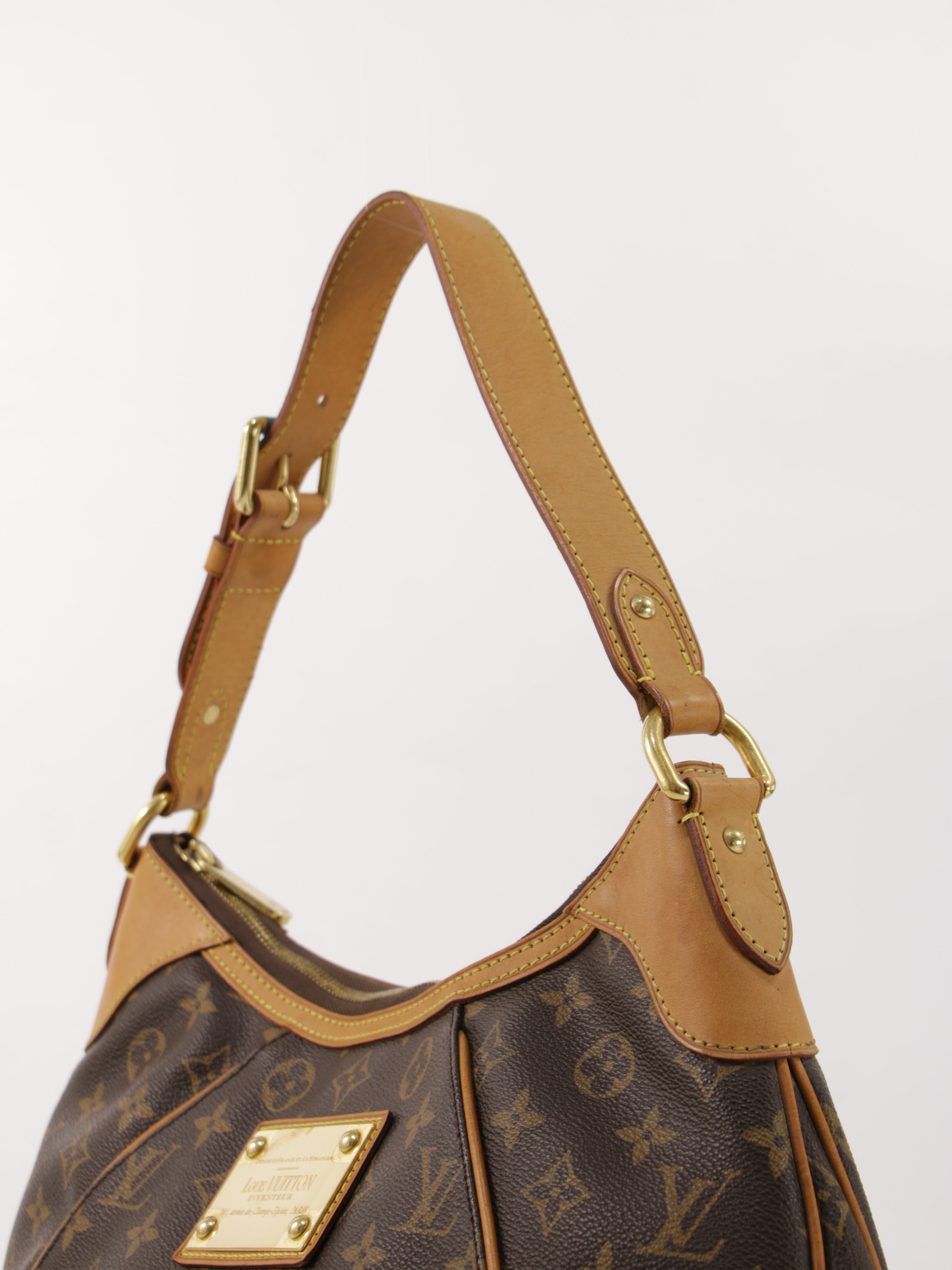 Louis Vuitton Thames MM