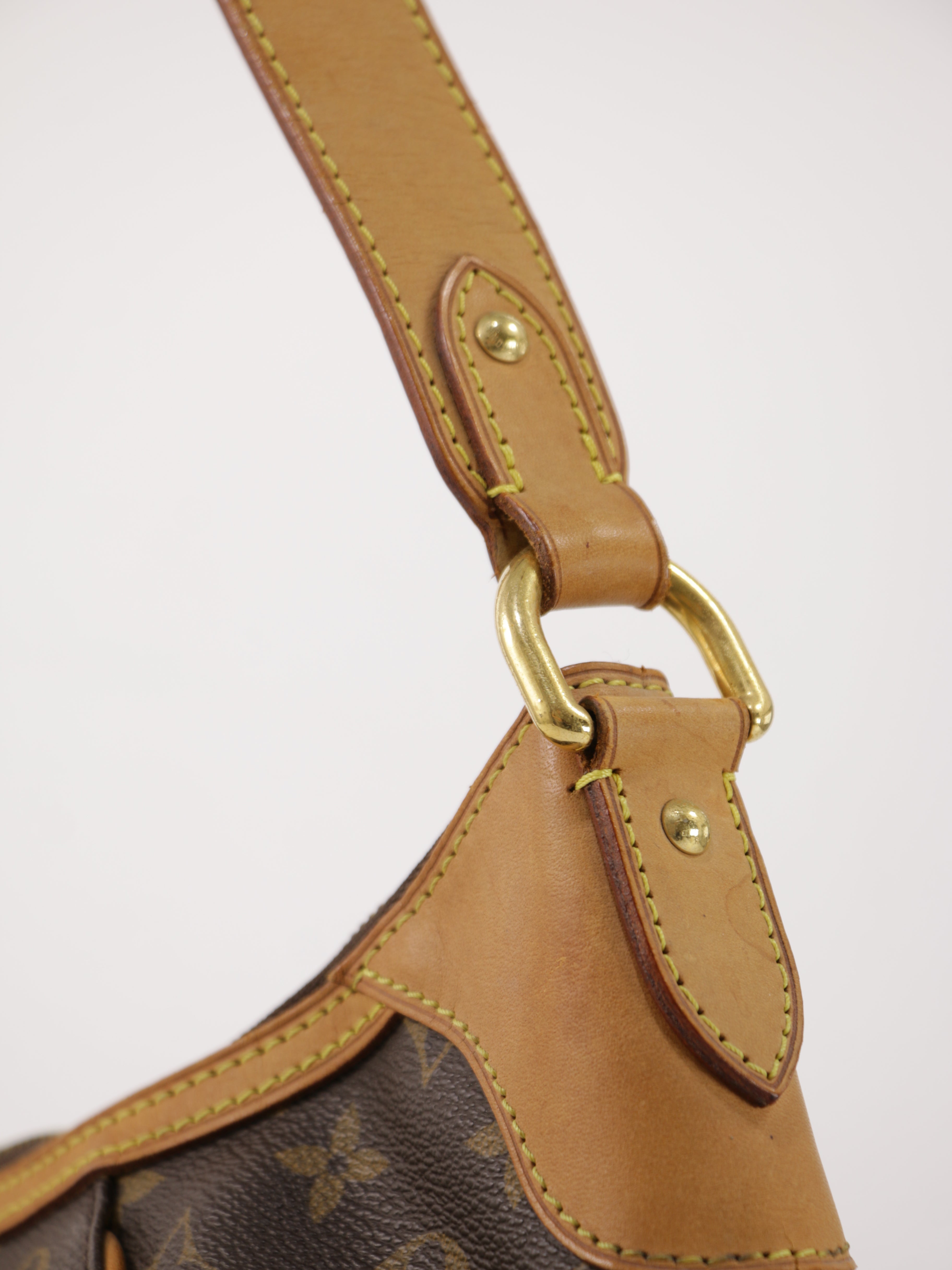 Louis Vuitton Thames MM