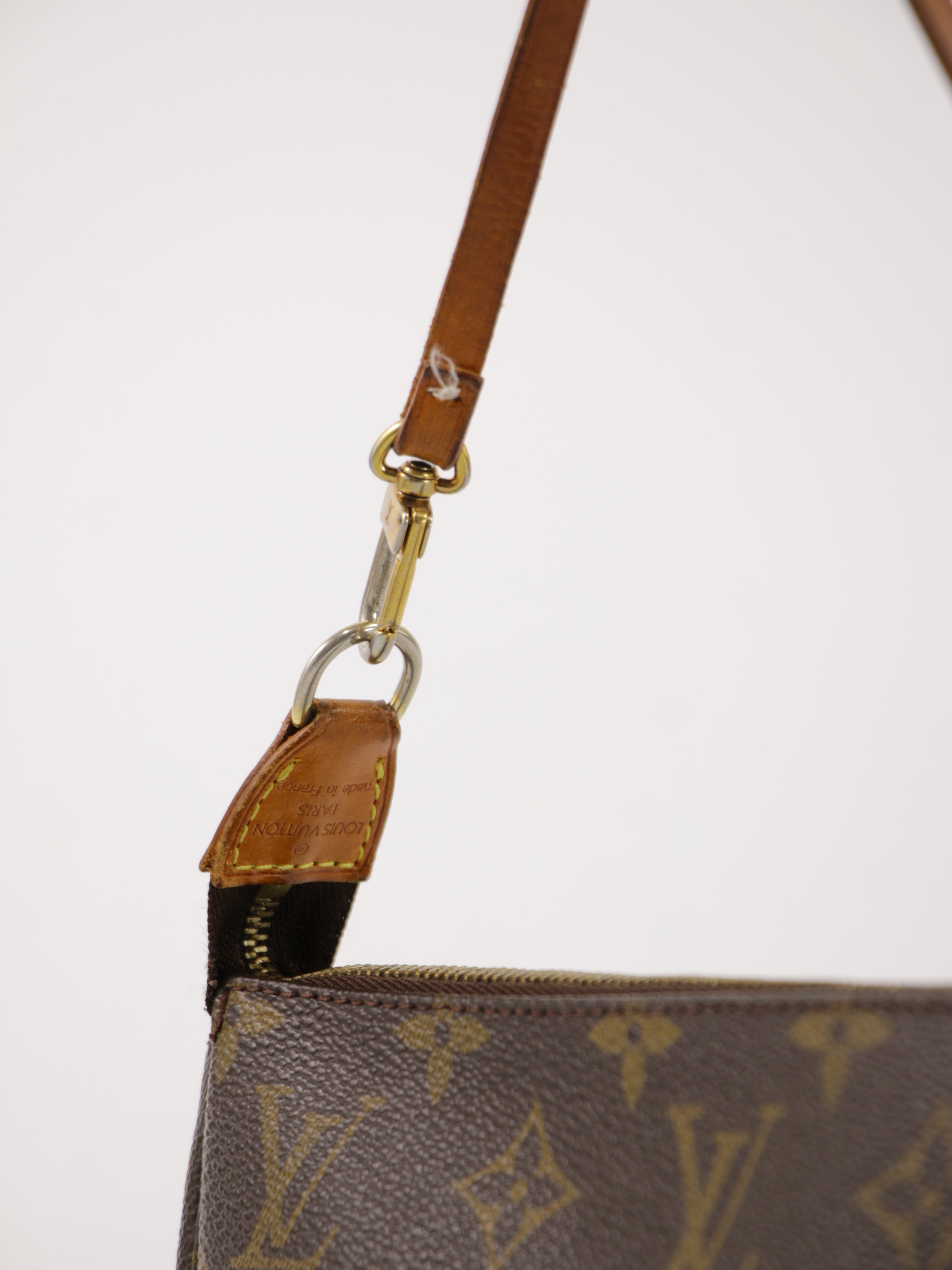 Louis Vuitton Accessories Pochette