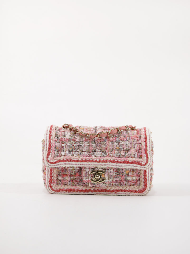 CHANEL CROSSBODY BAGS